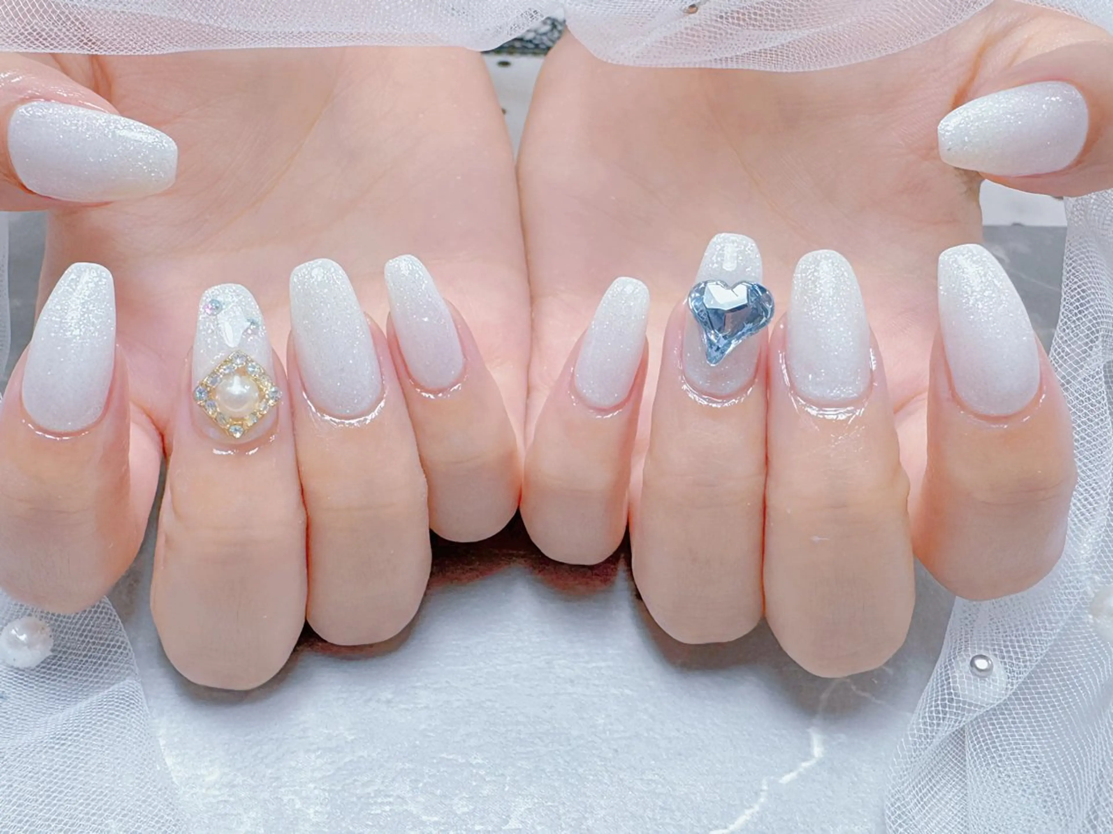 ネイル マジックミラー所属・マジック ミラーのネイルデザイン