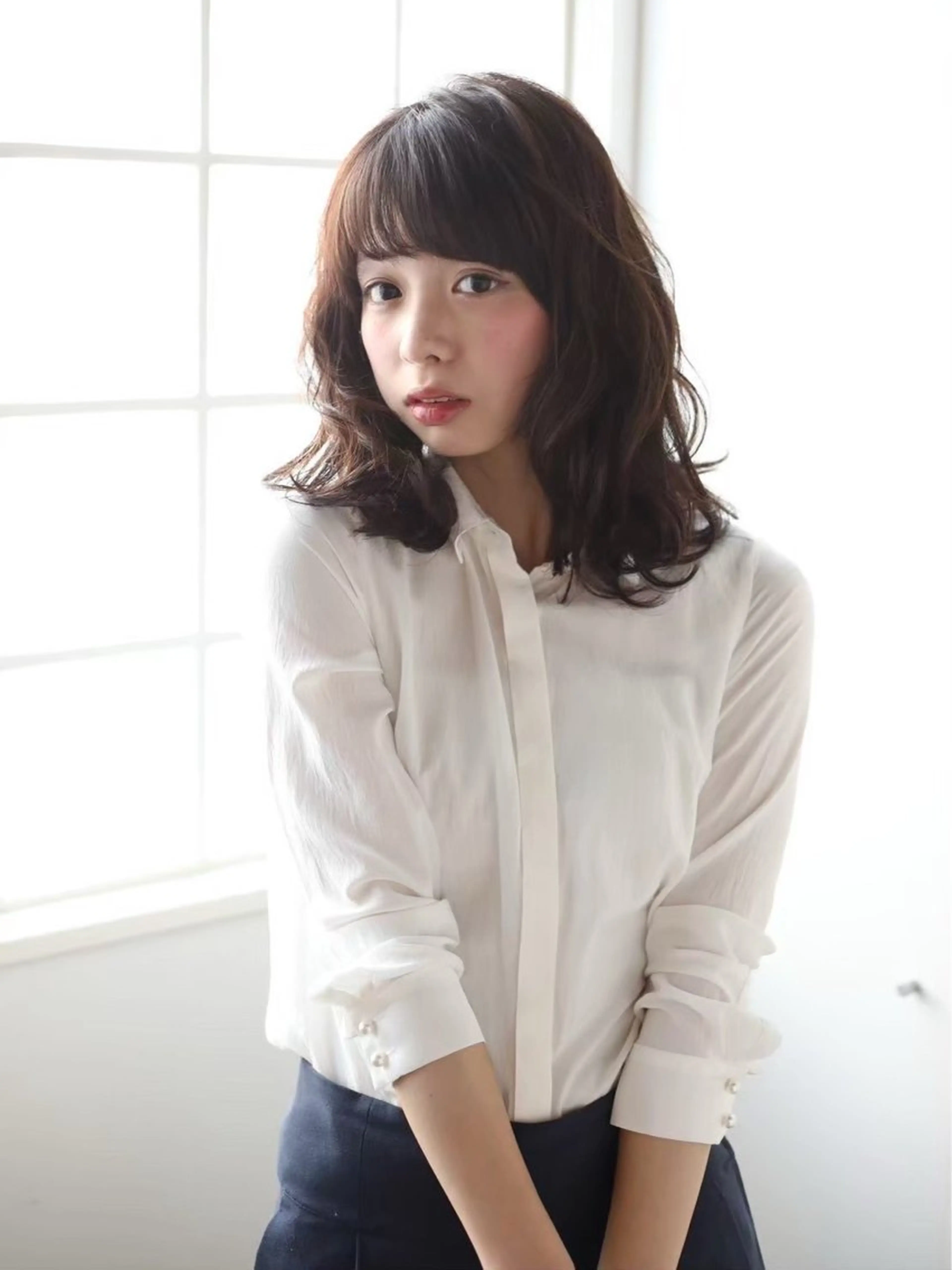 ミディアム パーマ ミディアムパーマ ニュアンスパーマ 毛利 圭佑のヘアスタイル