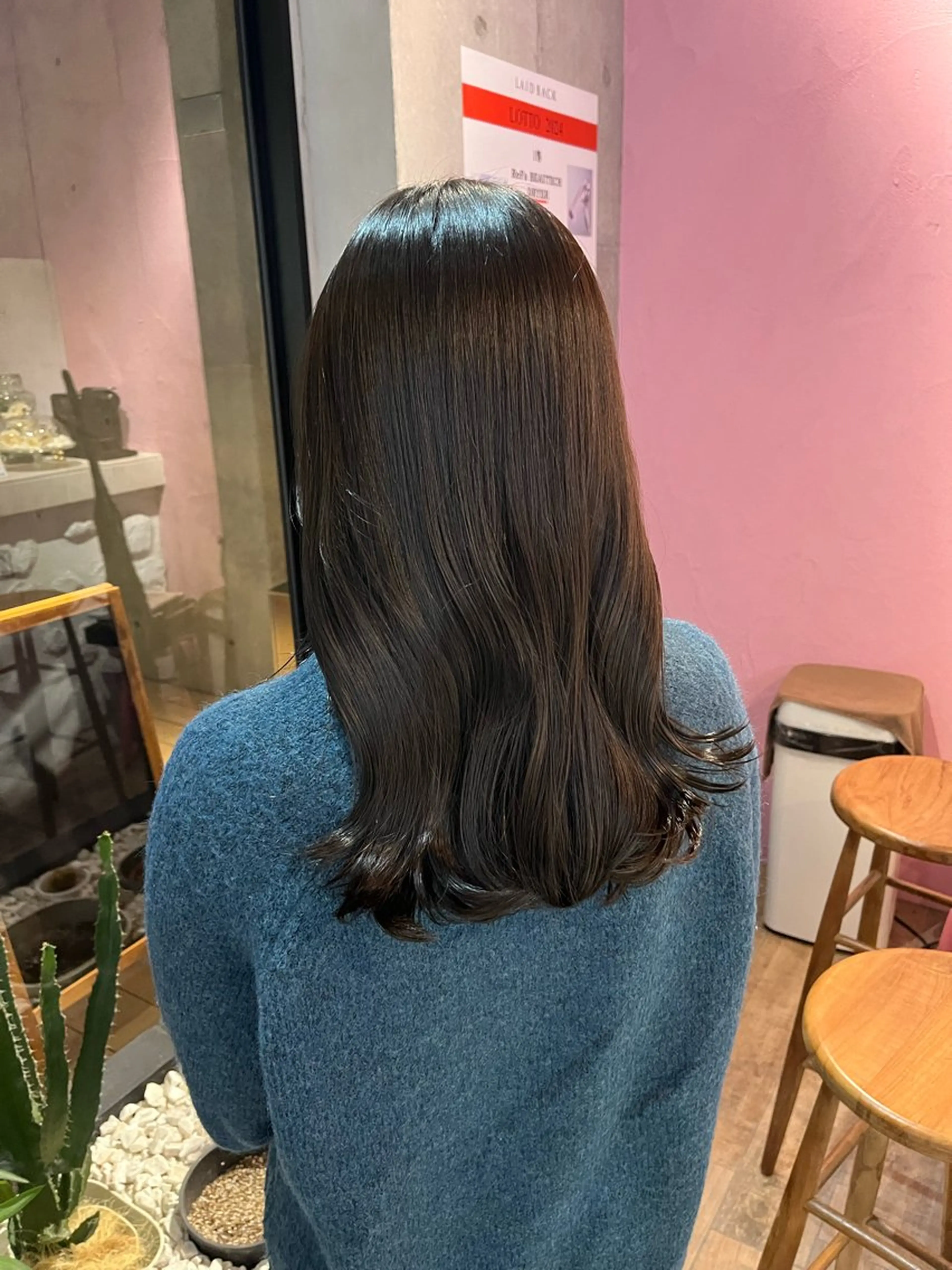 セミロング カラー 艶感透明感カラー🤍 hinaのヘアスタイル
