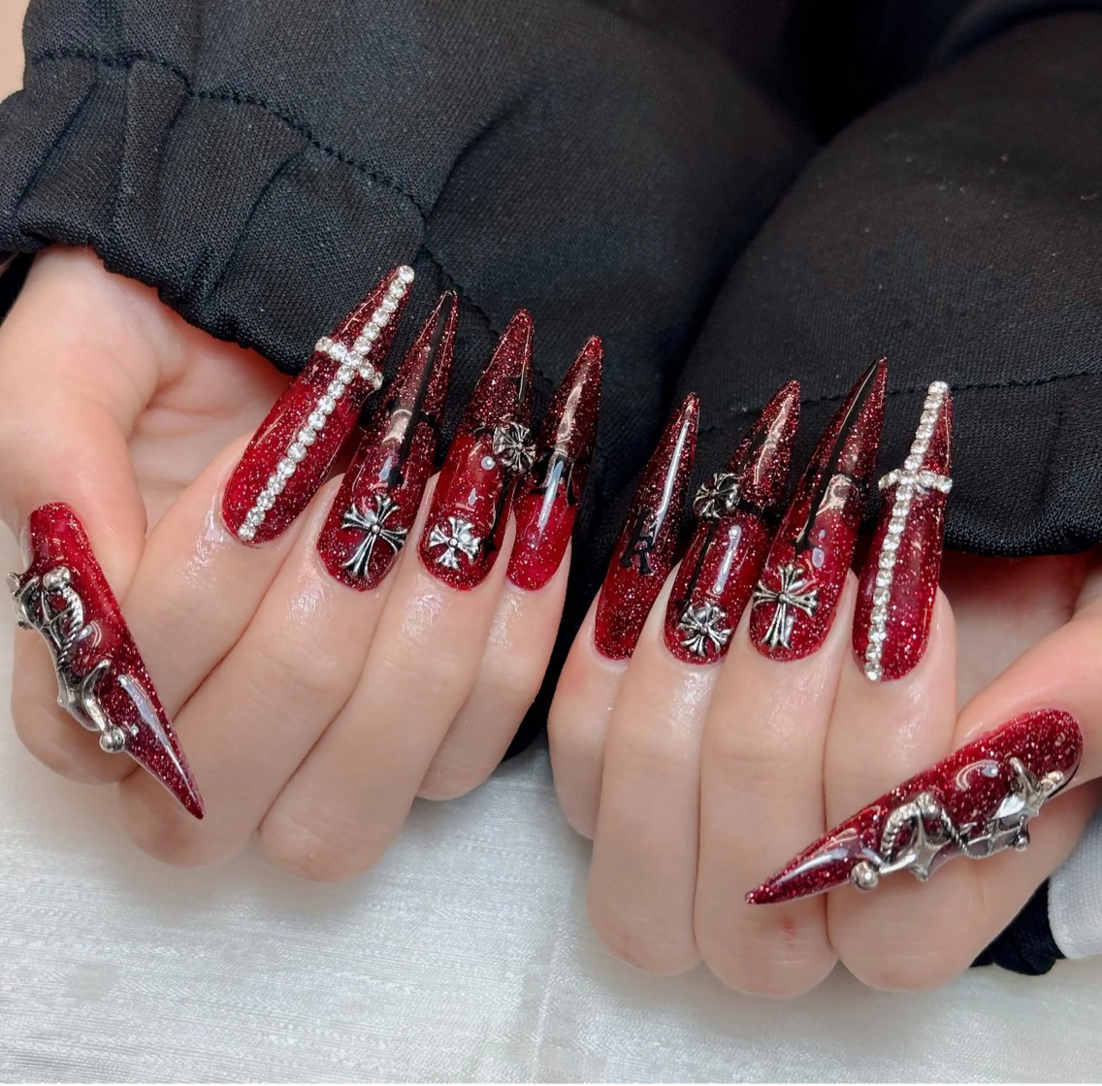 ネイル アートネイル オーロラネイル チークネイル 長さ出し フットネイル Noiranail_ studio川越西口のネイルデザイン