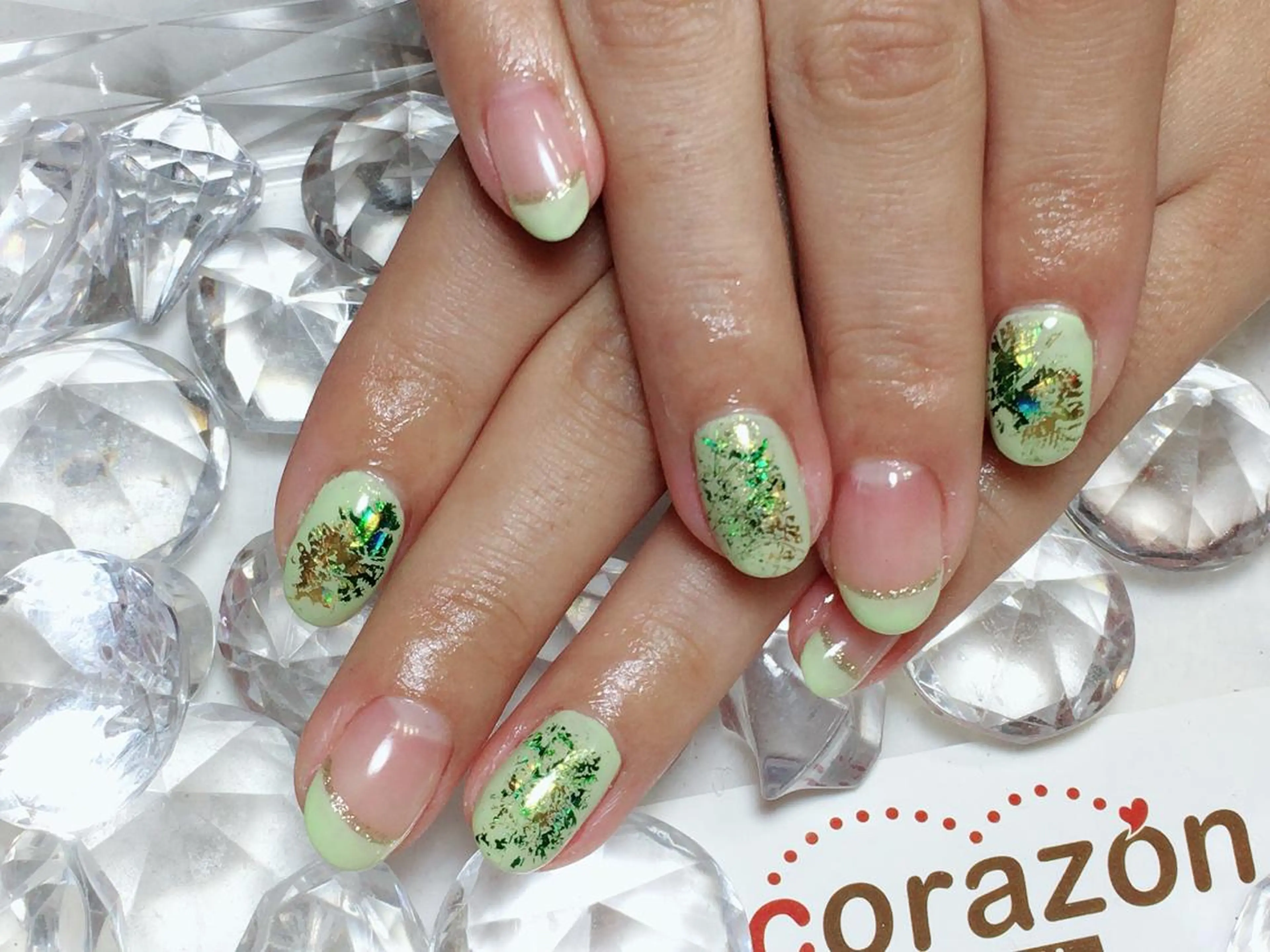 ネイル アートネイル フレンチネイル グリーン シンプルネイル corazon所属・ネイリスト aicoのネイルデザイン