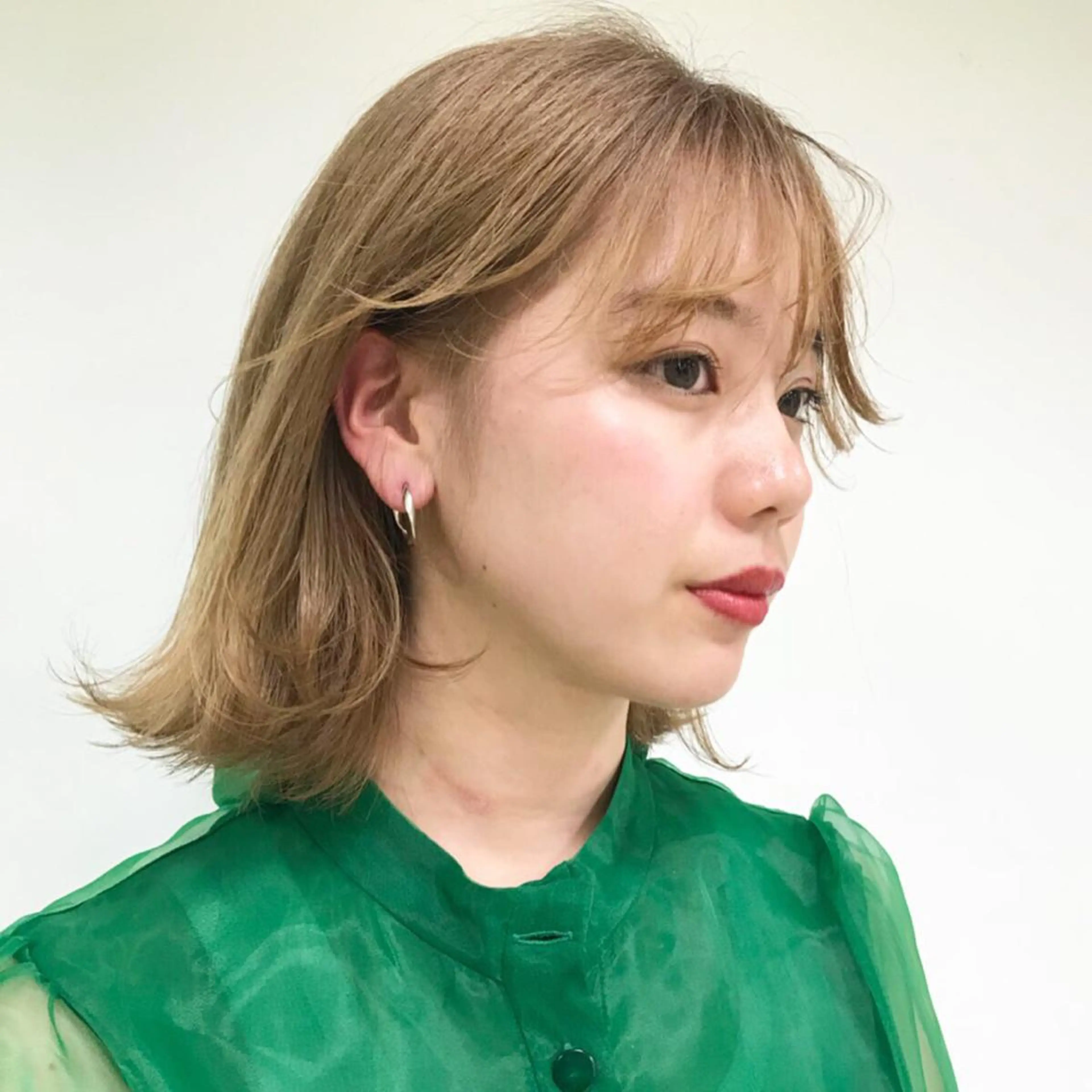 ショート カラー suvvy hairsalonのヘアスタイル