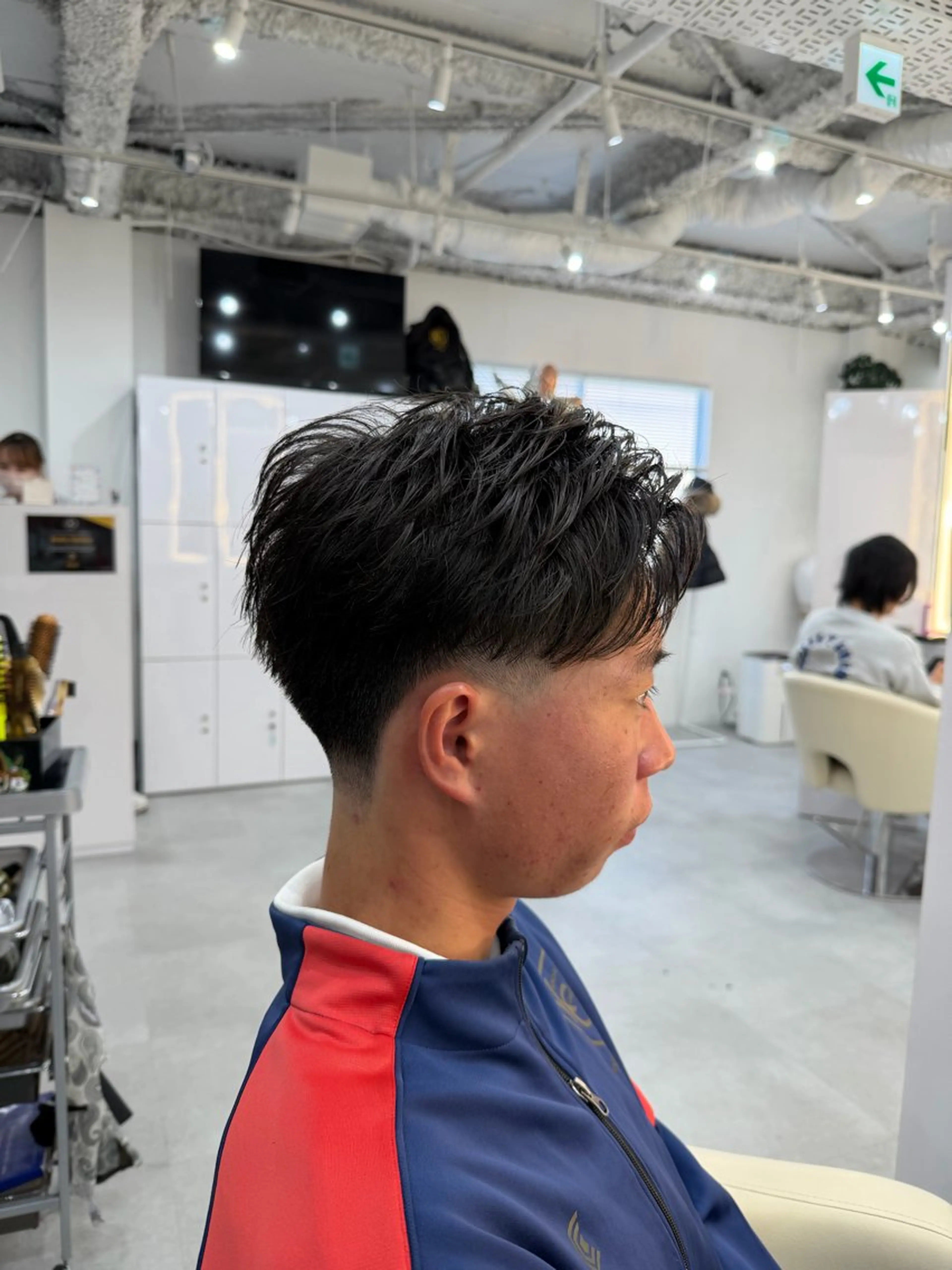 ショート メンズ カット R/🤎 パーマ＆ブリーチ🔥のヘアスタイル