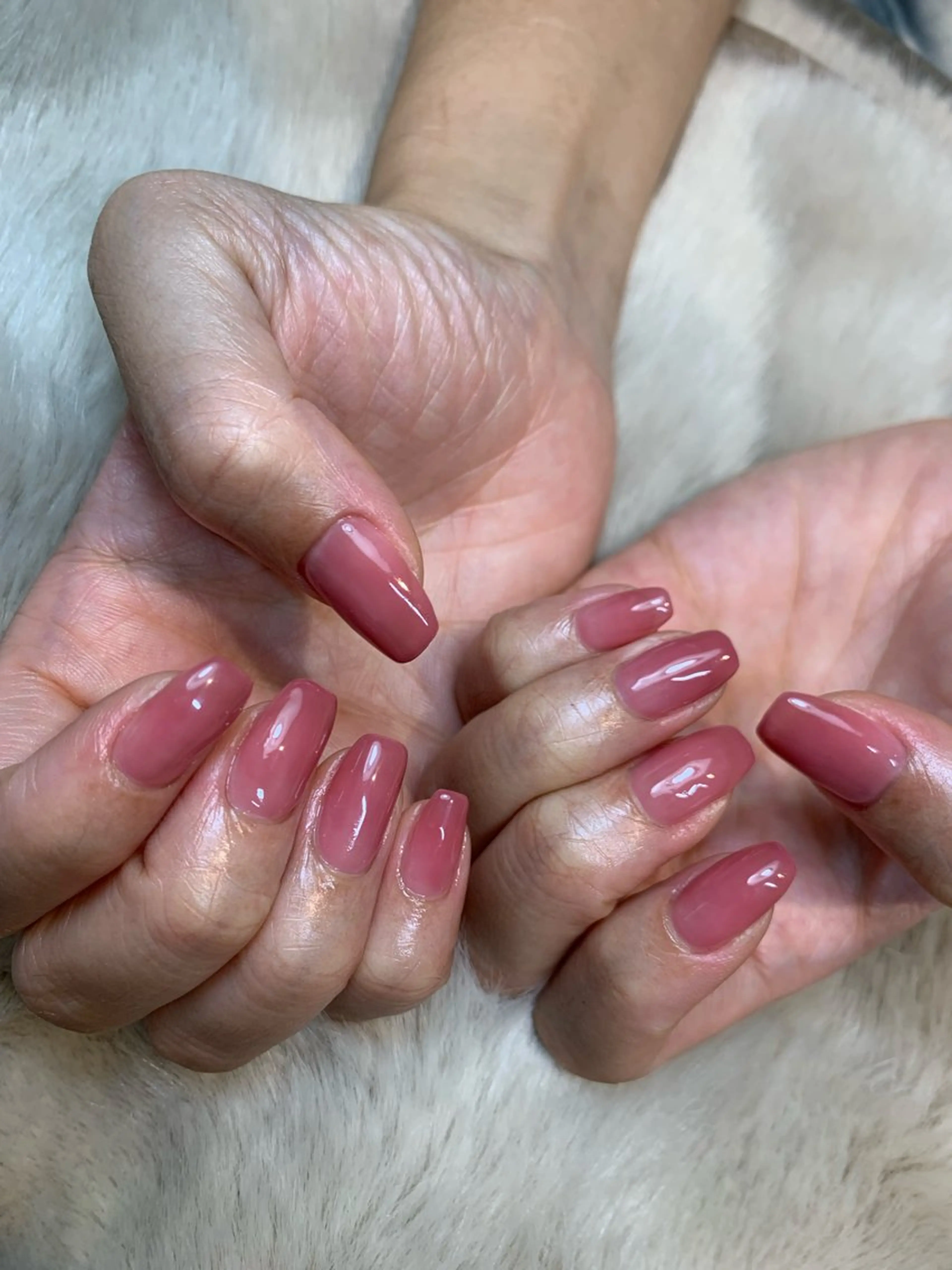 ネイル アトリエ・マリス所属・福与 美幸のネイルデザイン