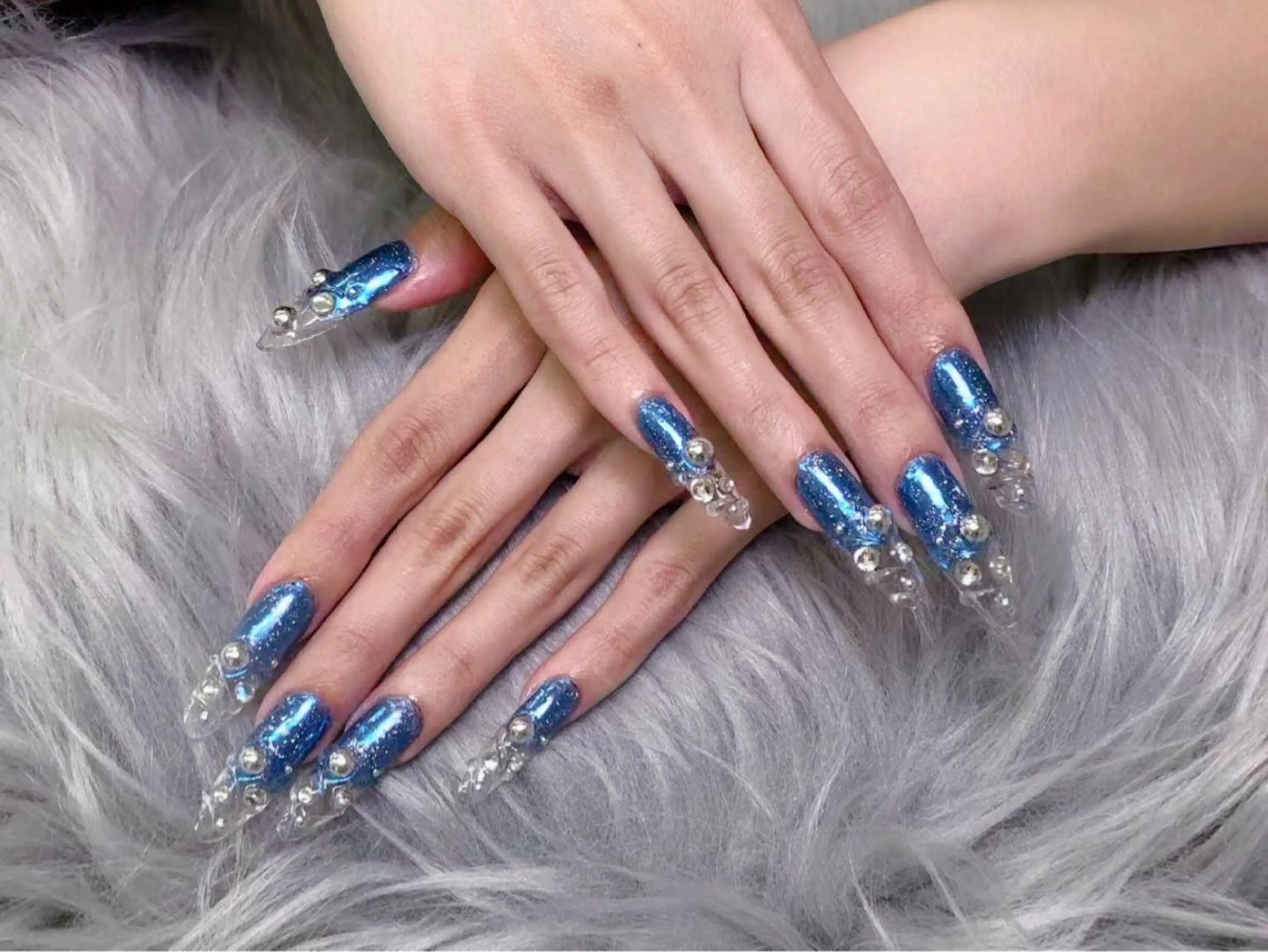 ネイル lucky nail 歌舞伎町のネイルデザイン