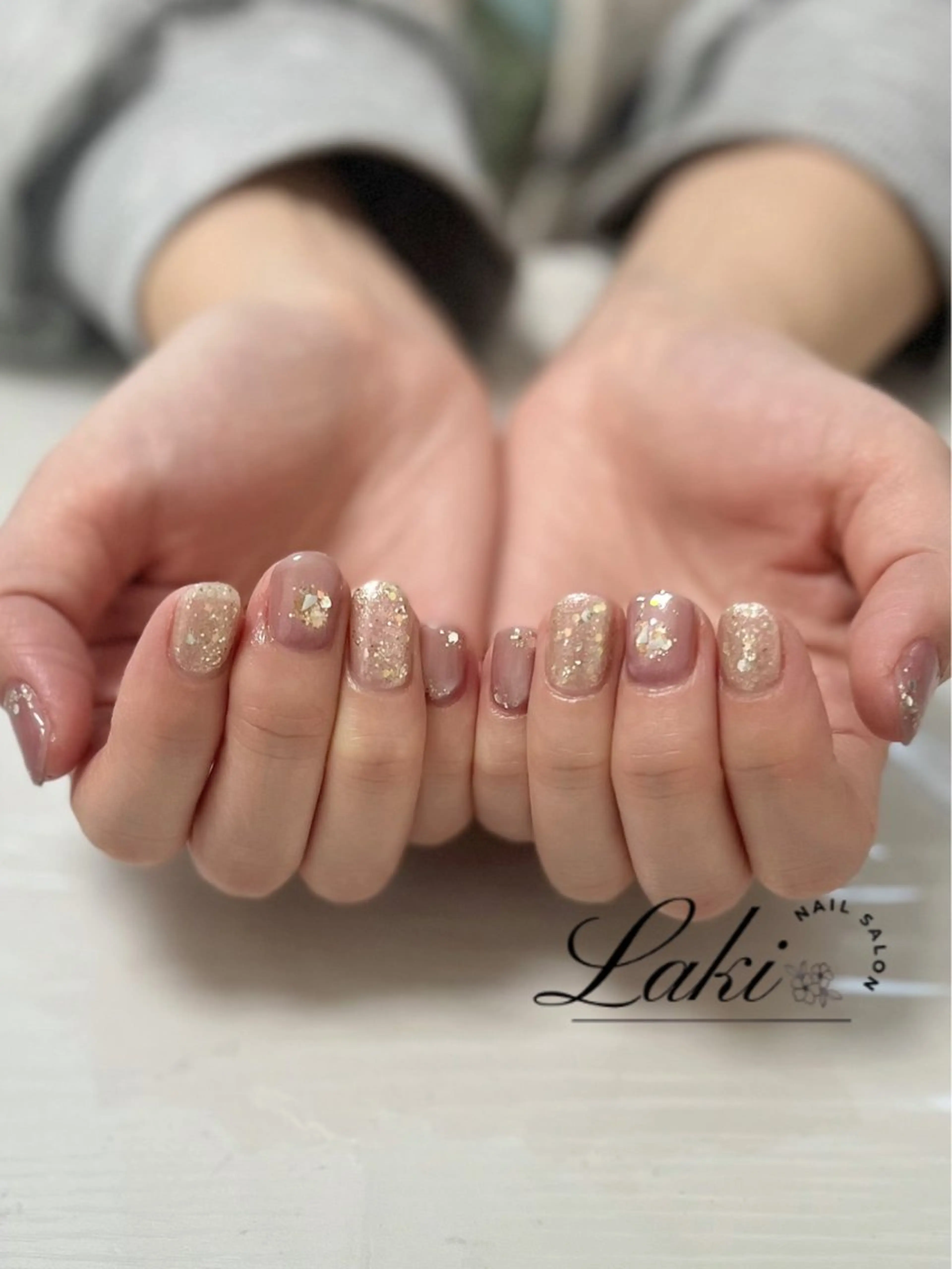 ネイル Laki nailのネイルデザイン