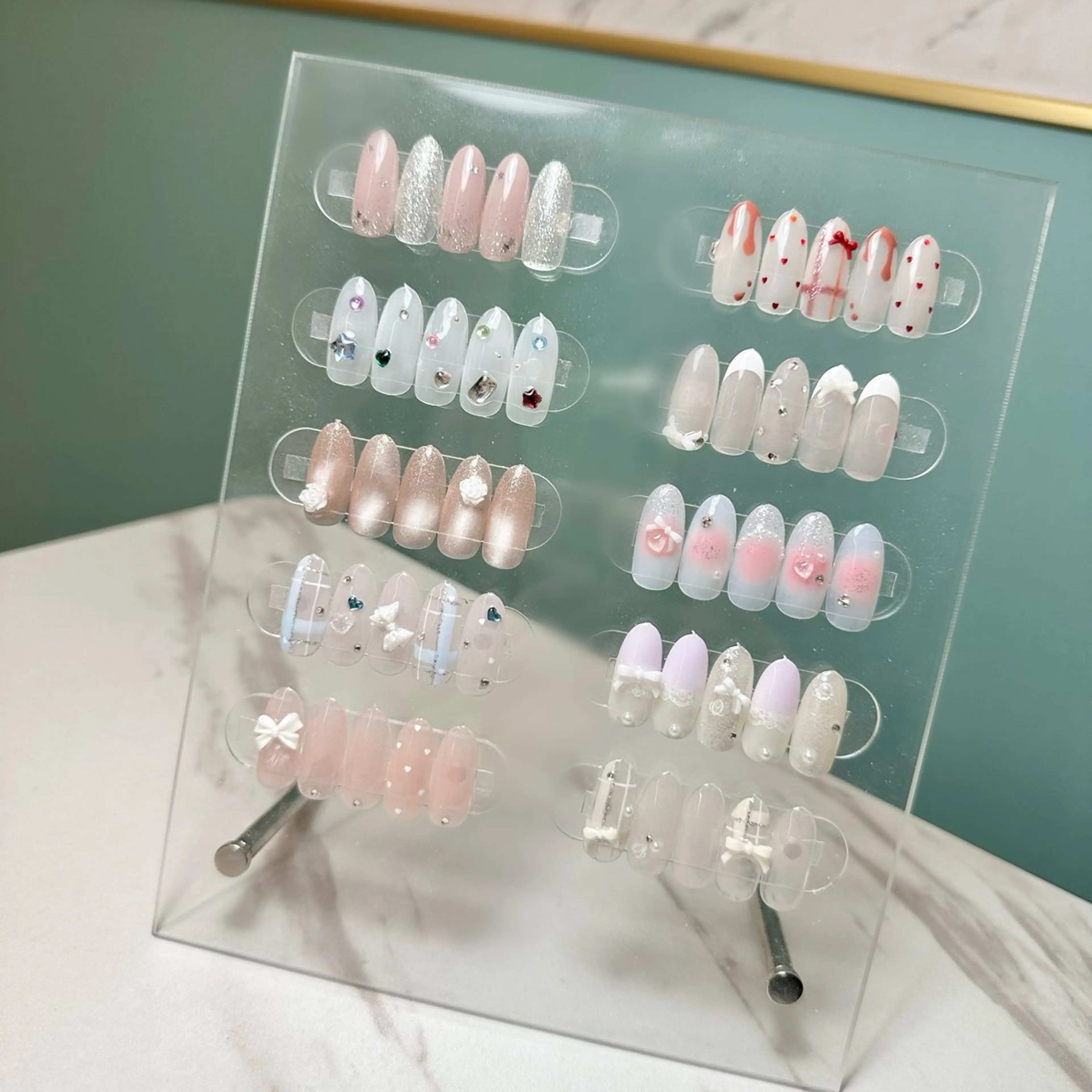 ネイル ハンドネイル nami🐰🎀 堺筋本町ネイルサロンのネイルデザイン