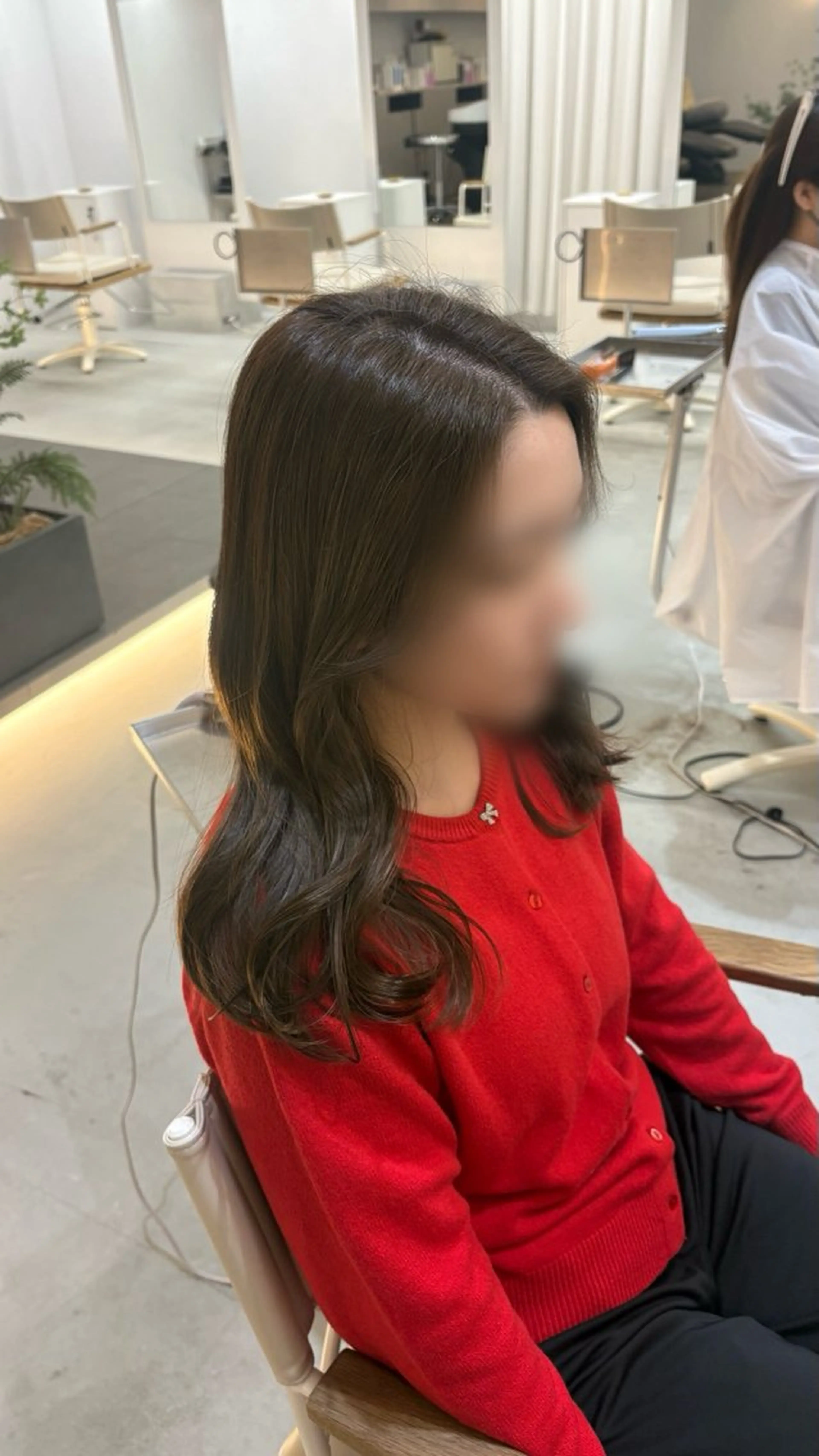 ロング ヘアカラー トリートメント ハイトーン/艶髪/ 暗髪/韓国/sanaのヘアスタイル