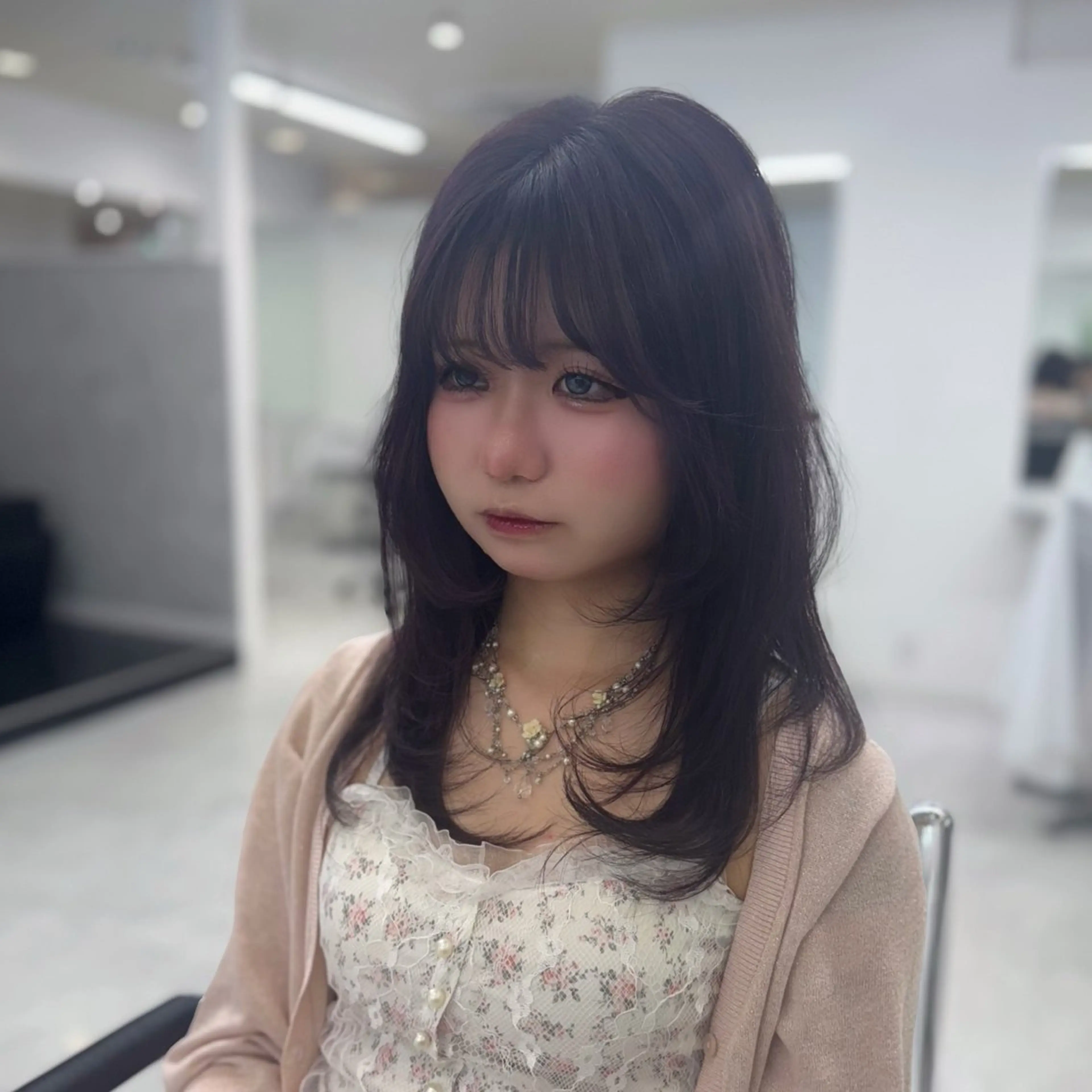 セミロング カラー 韓国ヘア🇰🇷 /艶カラー✨のヘアスタイル