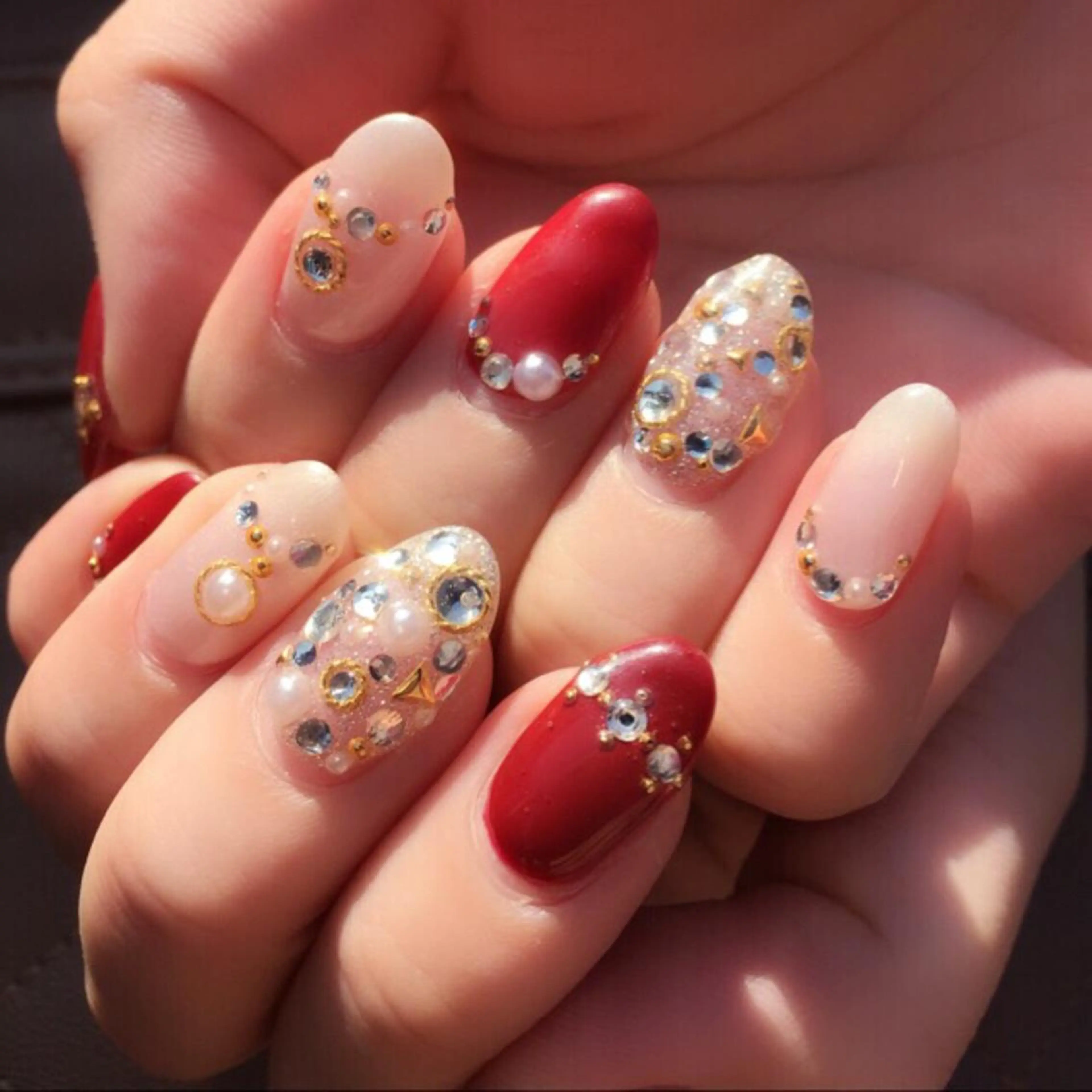 ネイル ボルドー キラキラネイル Nail &Beauty Salon ☆Kirari☆所属・ビューティサロン ☆Kirari☆のネイルデザイン