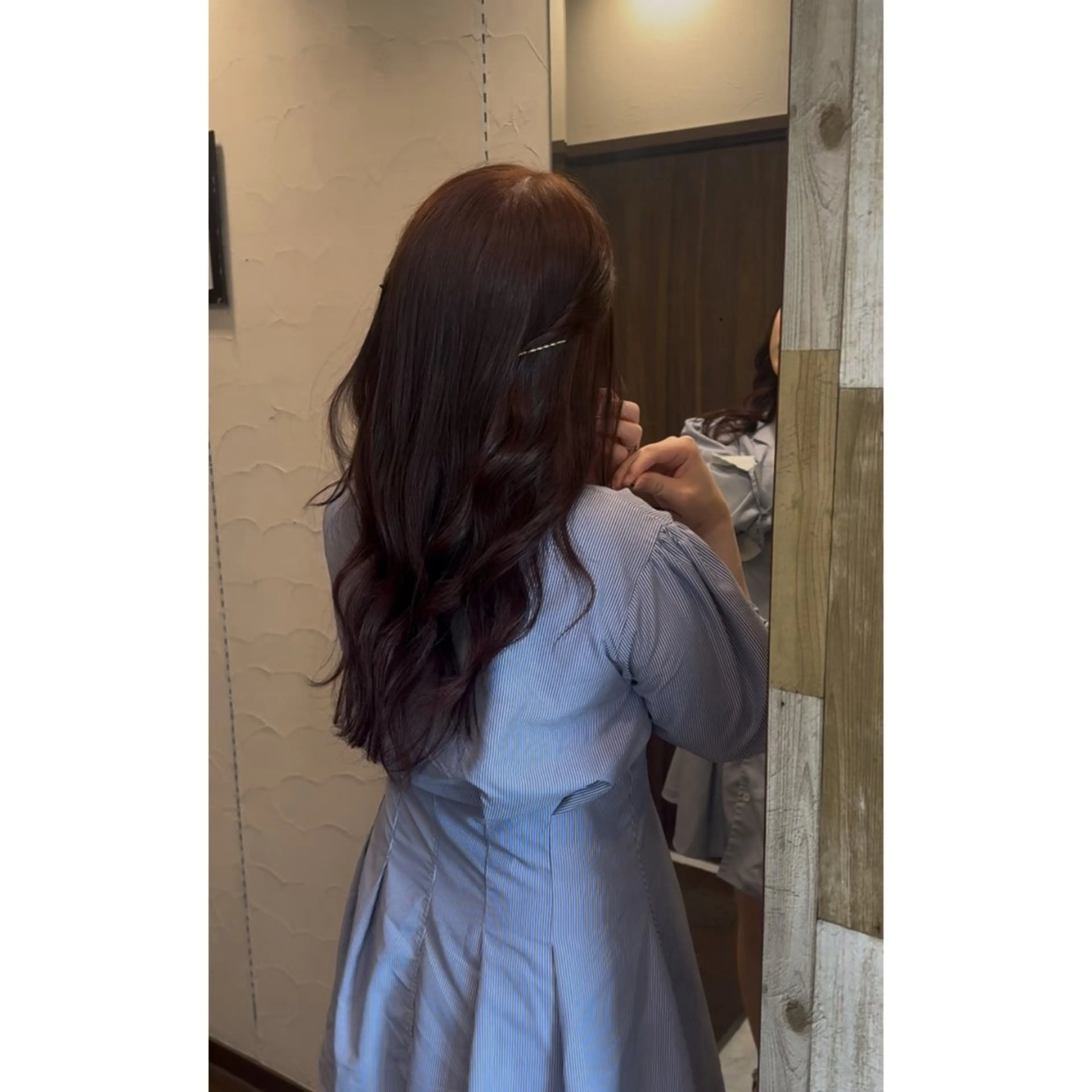 ロング ピンクブラウン ヘアカラー ハイトーン/ ダブルカラー/透明感のヘアスタイル