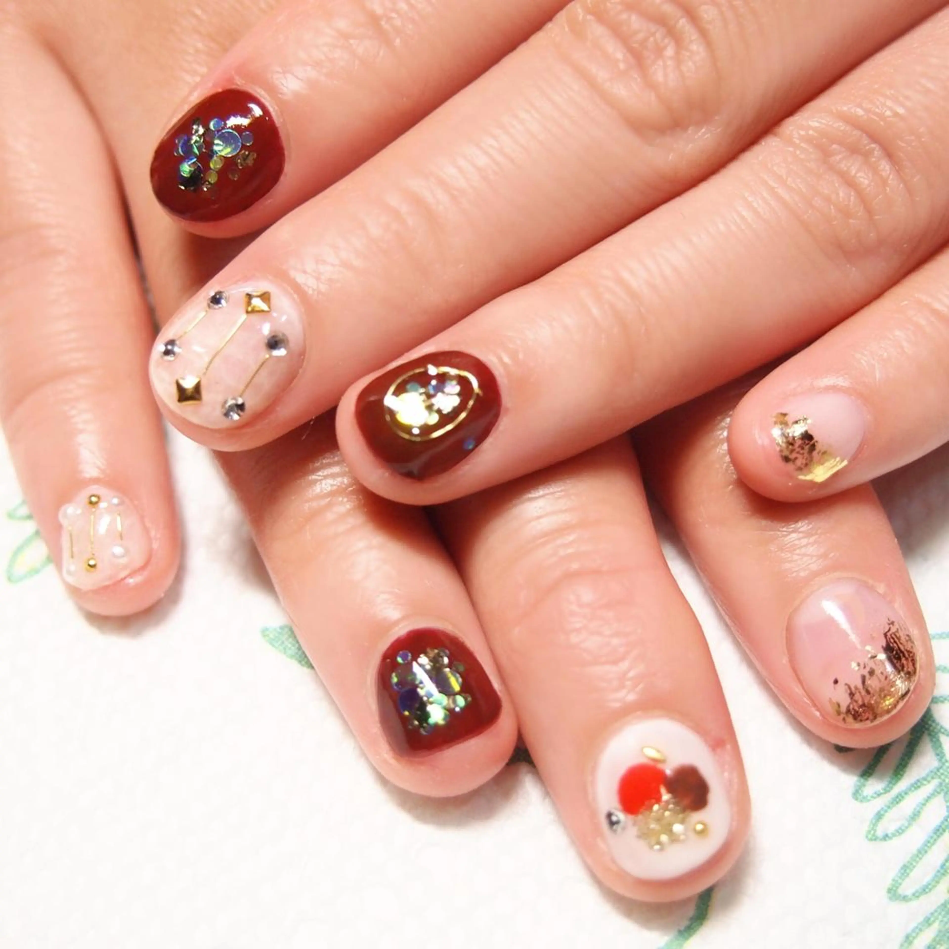 ネイル 山田 麻衣のネイルデザイン