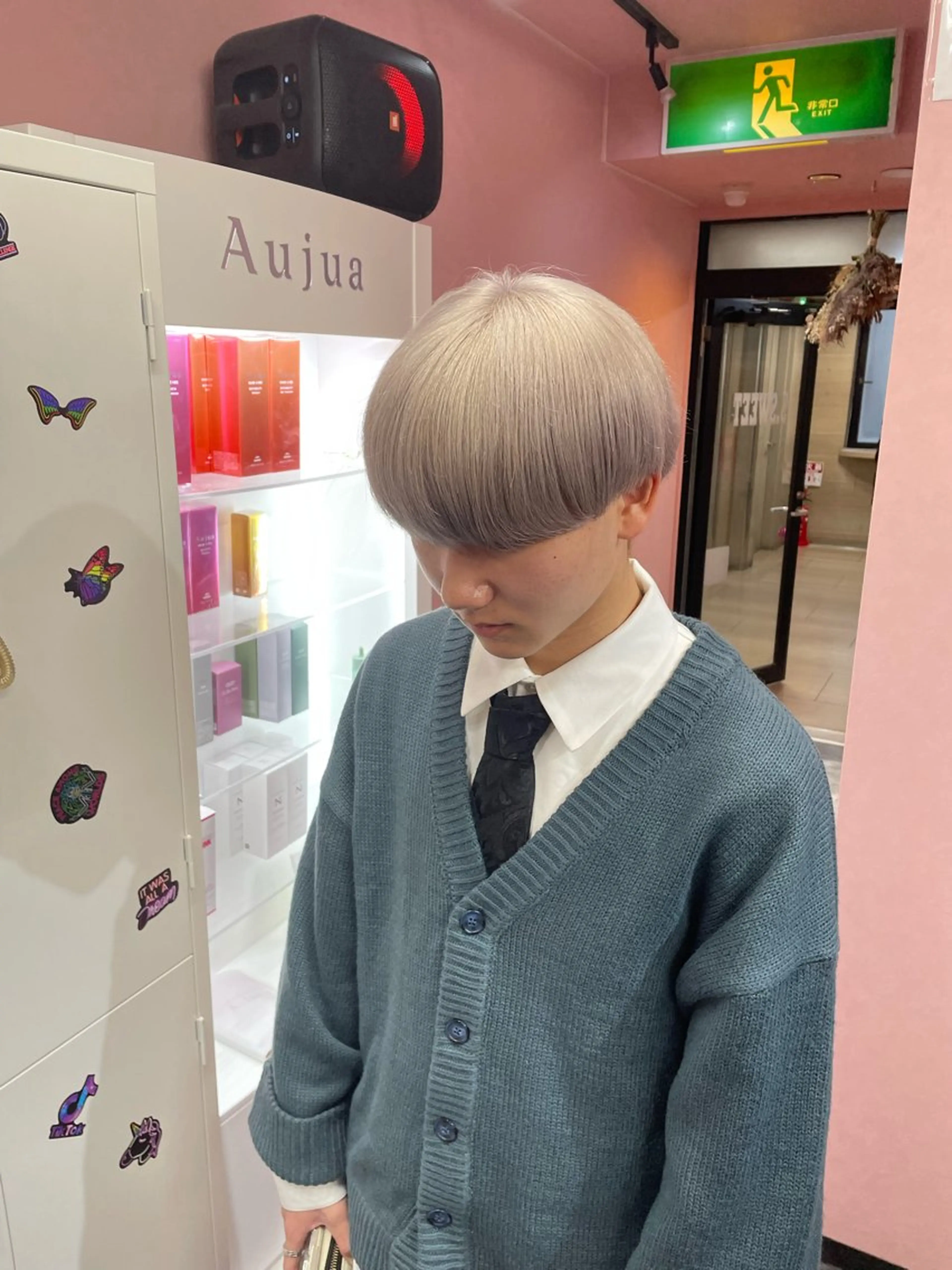 カラー メンズ ベージュカラー ミルクティーベージュ ヘアカラー ハイトーン/ブリーチ /hikaruのヘアスタイル