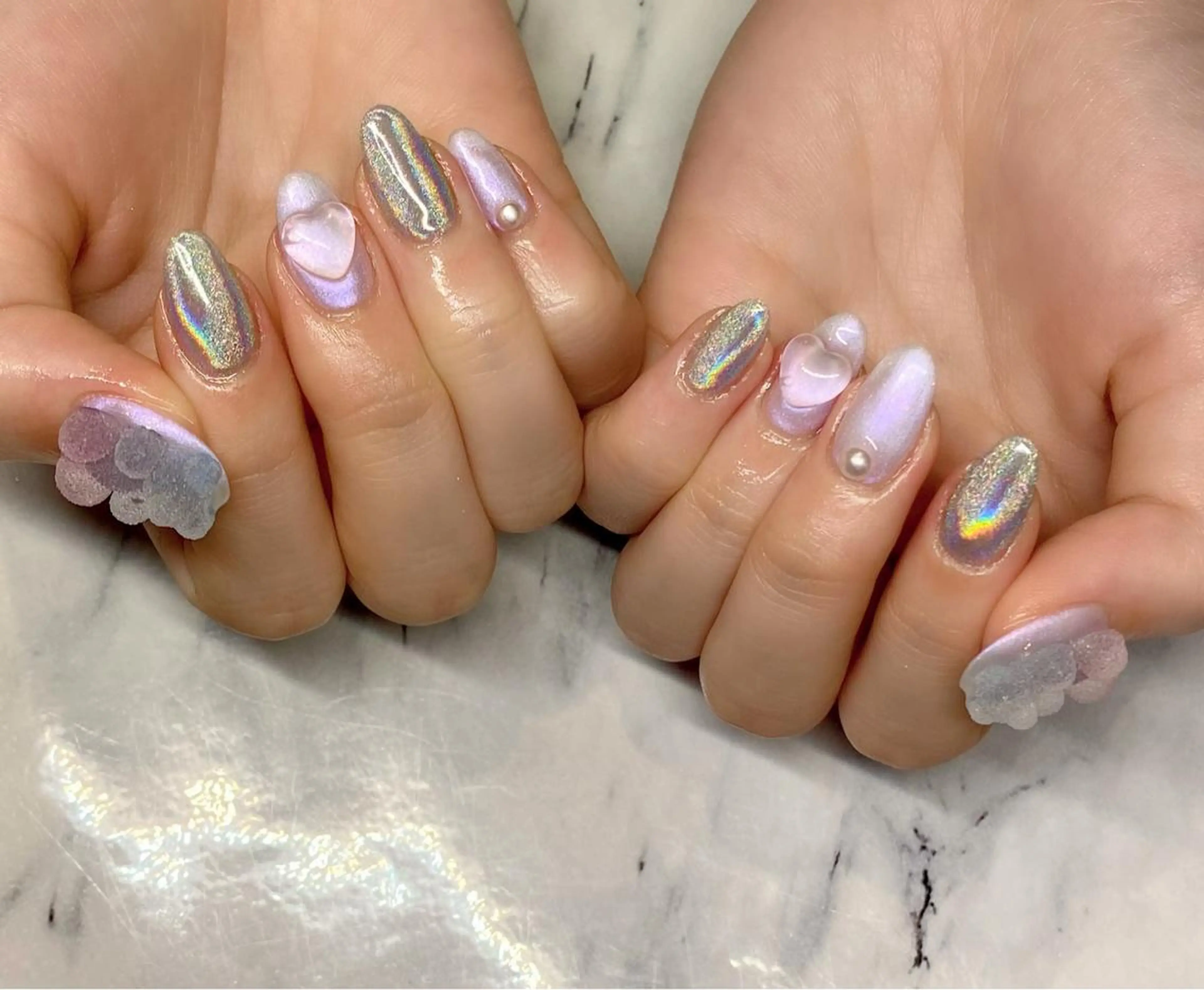 ネイル ストーンネイル UVネイル Lino+ ネイル&よもぎ蒸しのネイルデザイン