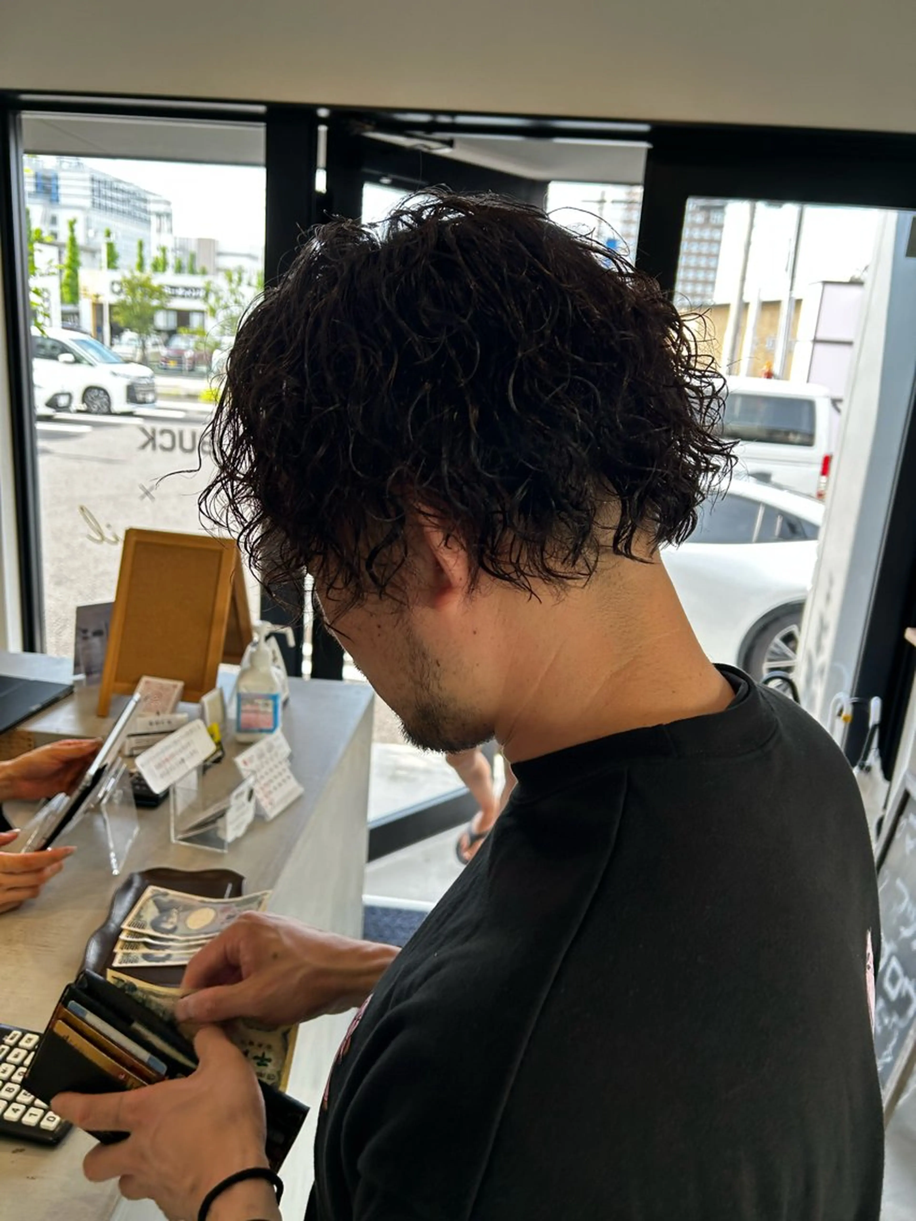 カット+プレミアムパーマの写真