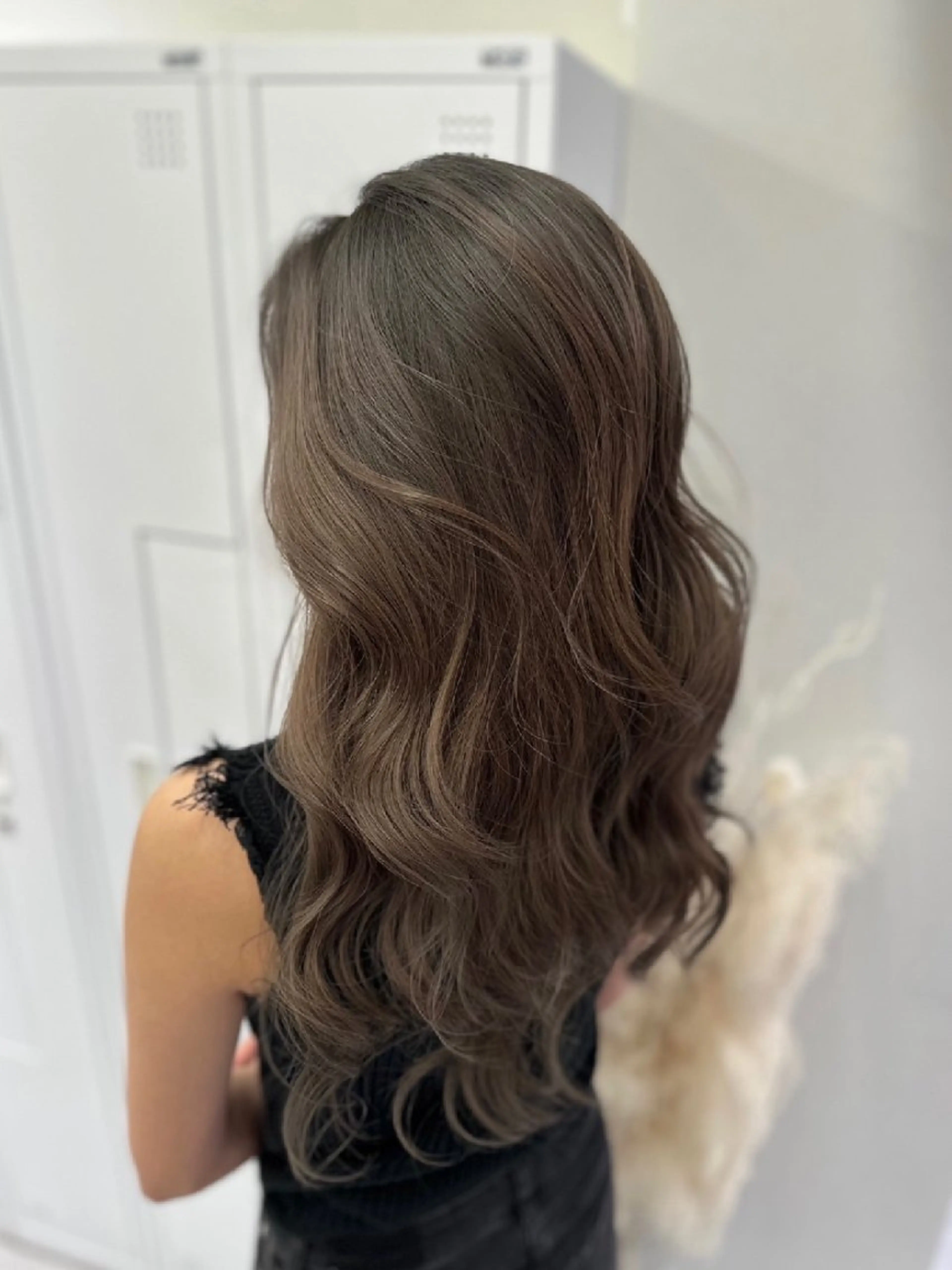 ロング カラー piLLon 心斎橋のヘアスタイル