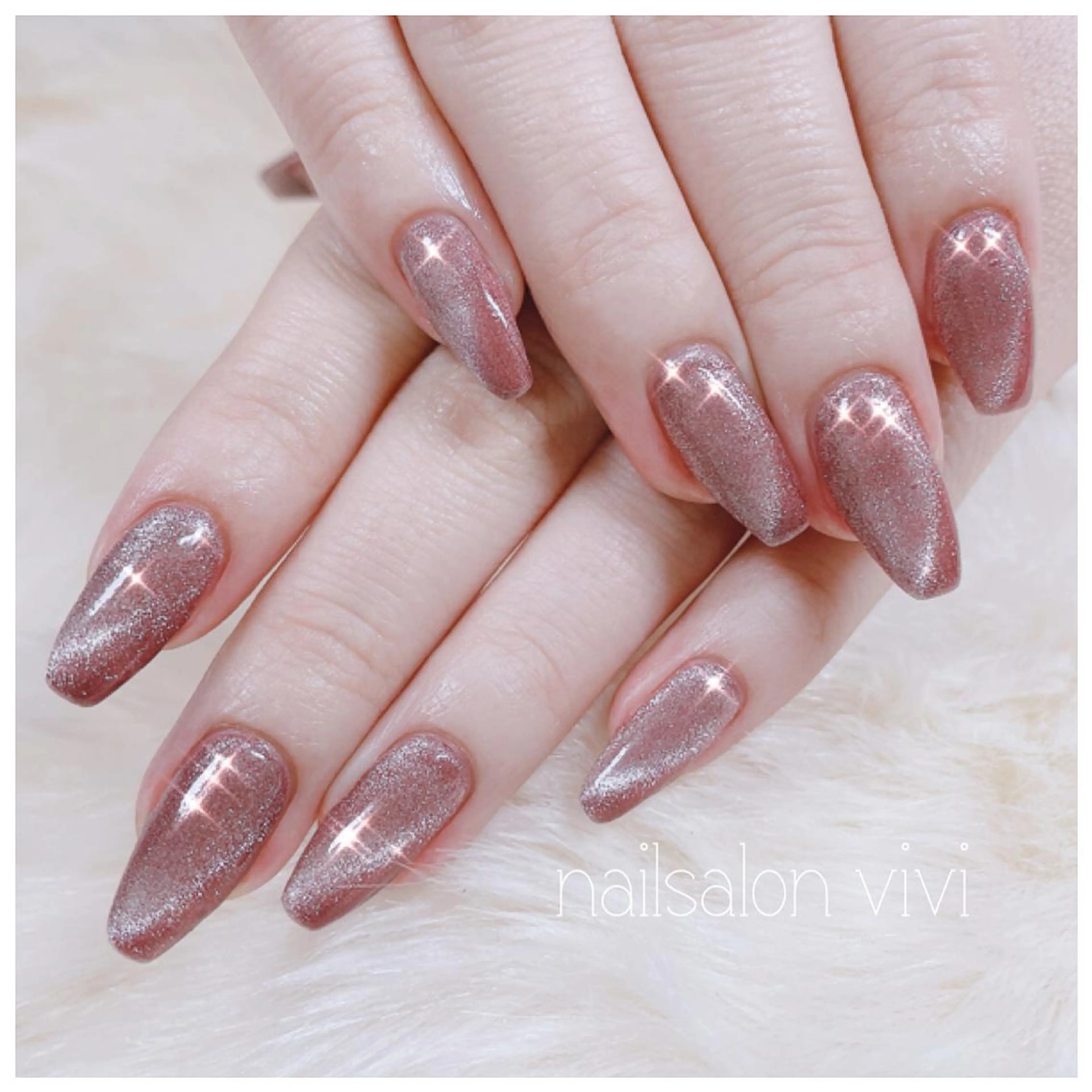 ネイル ＶＩＶＩ nailsalonのネイルデザイン