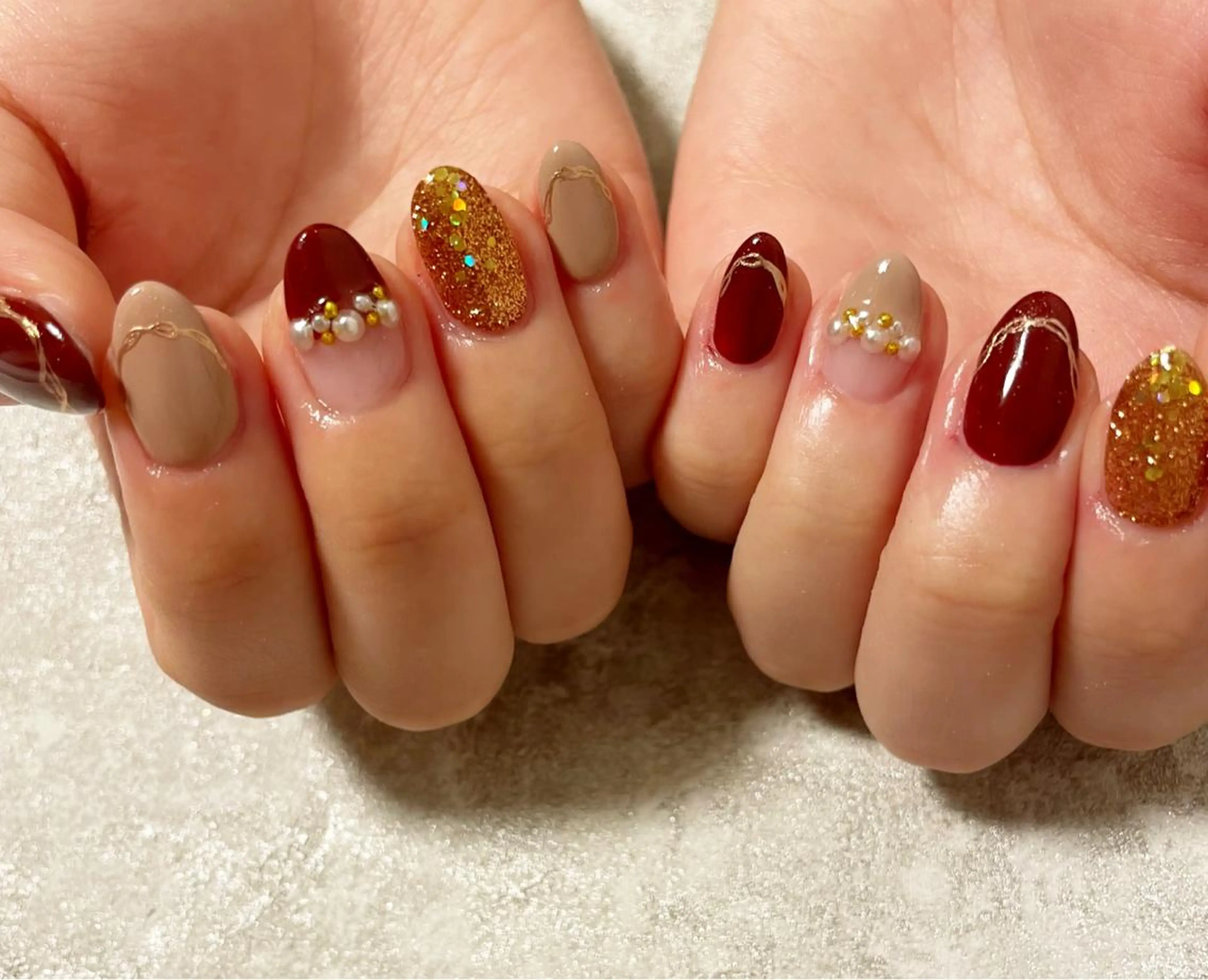 ミディアム ネイル 持ち込み Re:st〔リスト〕所属・ayane Re:st〔リスト〕のネイルデザイン