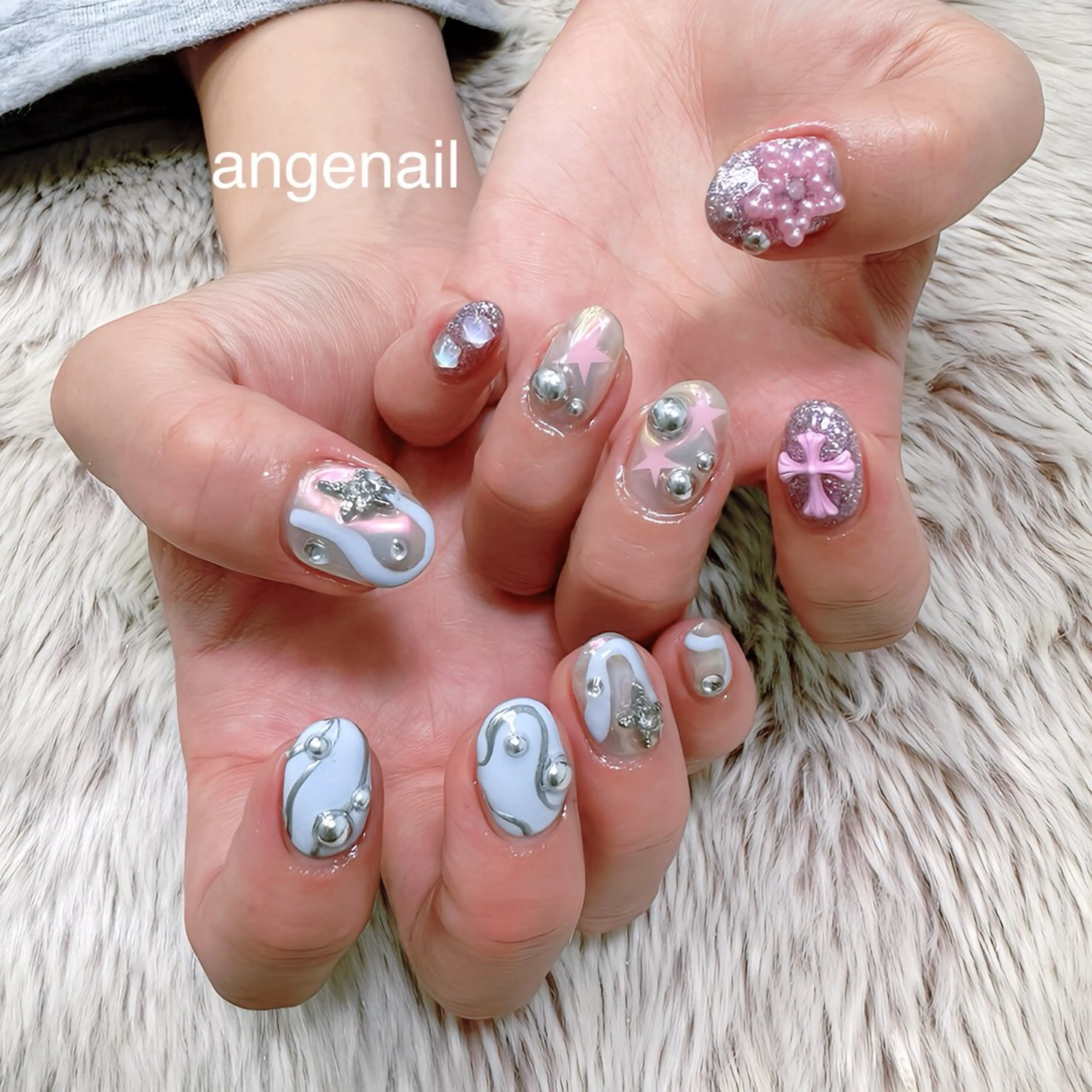 ネイル ハンドネイル オーナーネイリスト MAKIのネイルデザイン