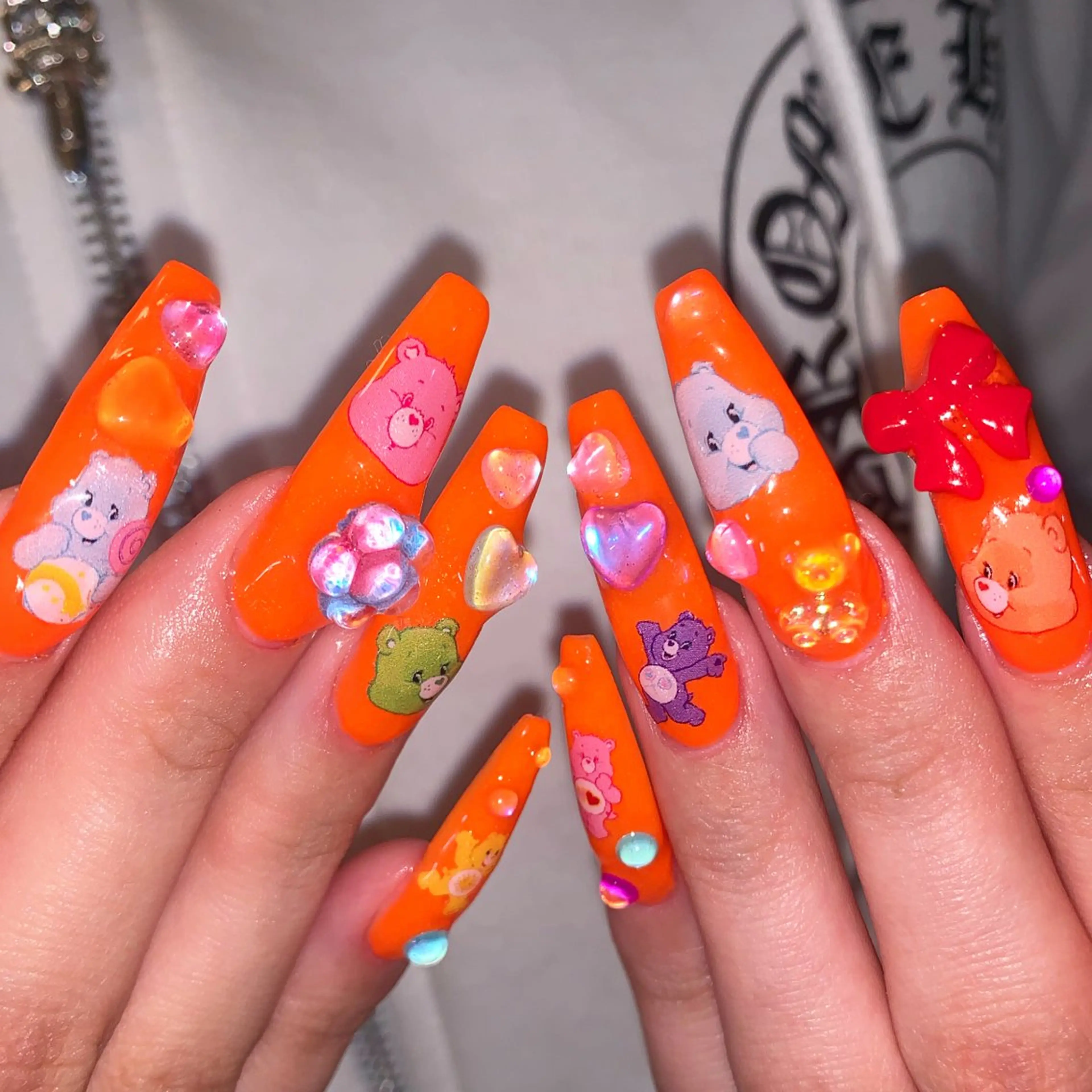 ネイル ハンドネイル NES NAIL所属・さゆり￤推しキャラ ￤ロングネイル🩷のネイルデザイン