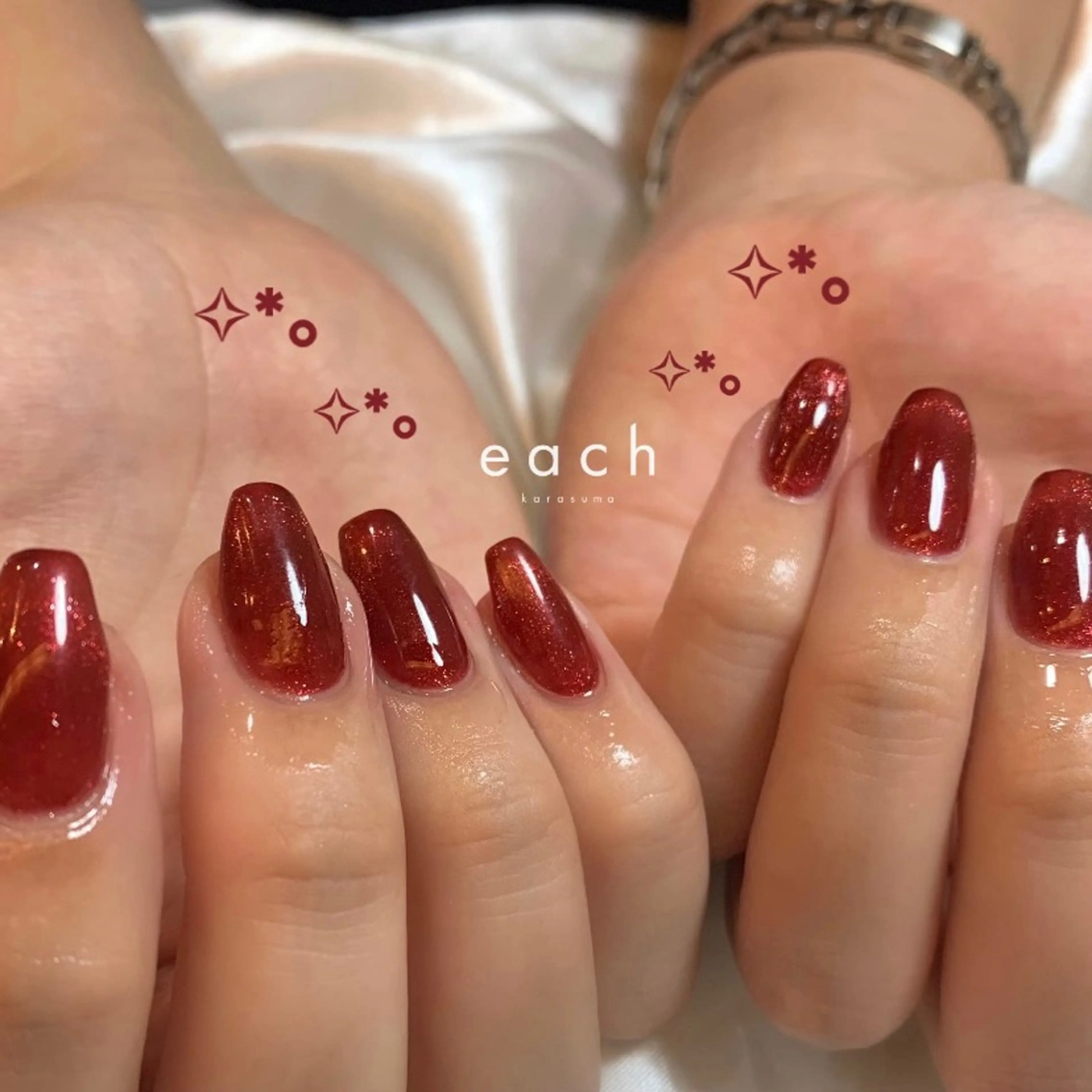 ネイル マグネットネイル each Hibikiのネイルデザイン