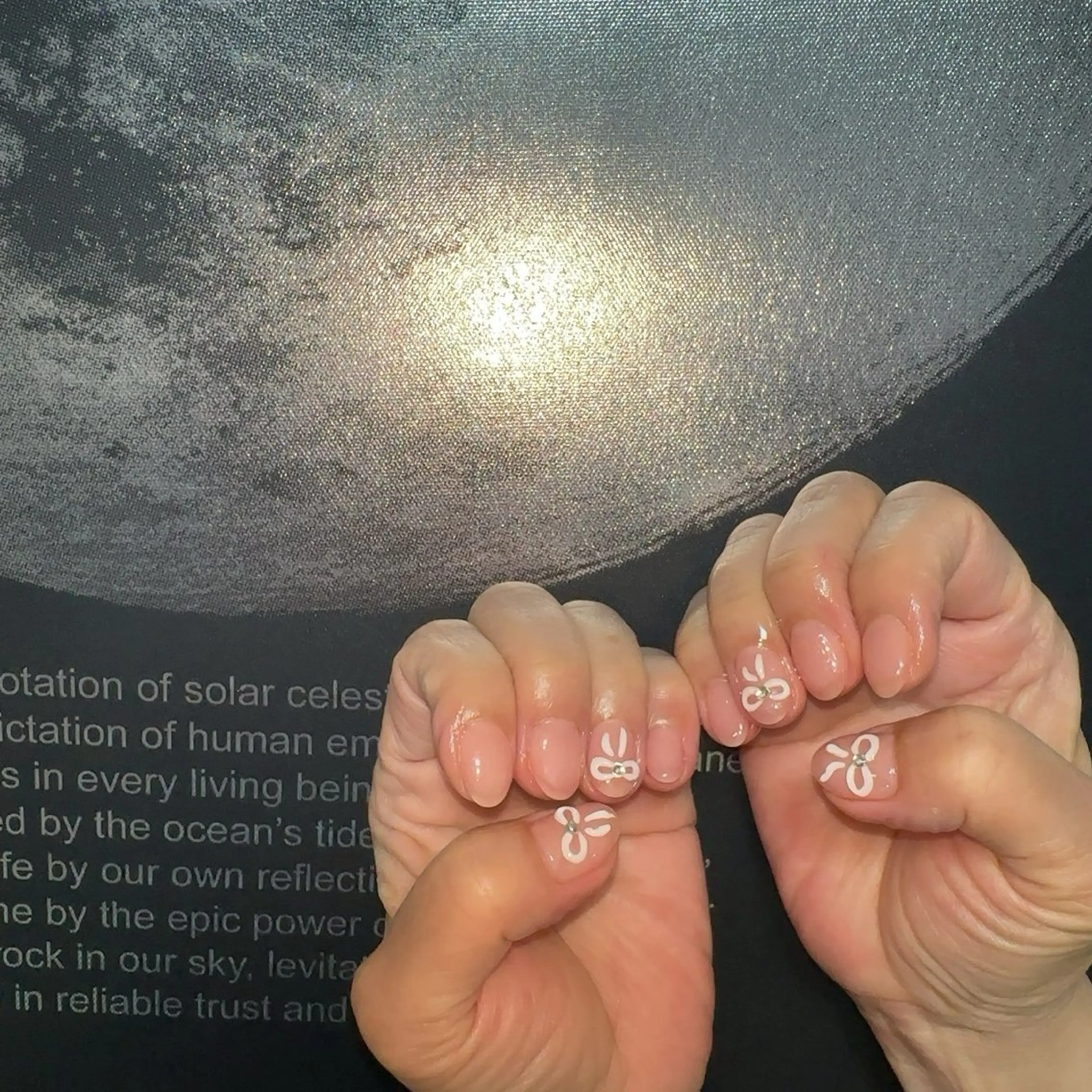 ハンド デザイン （オフなし）の写真