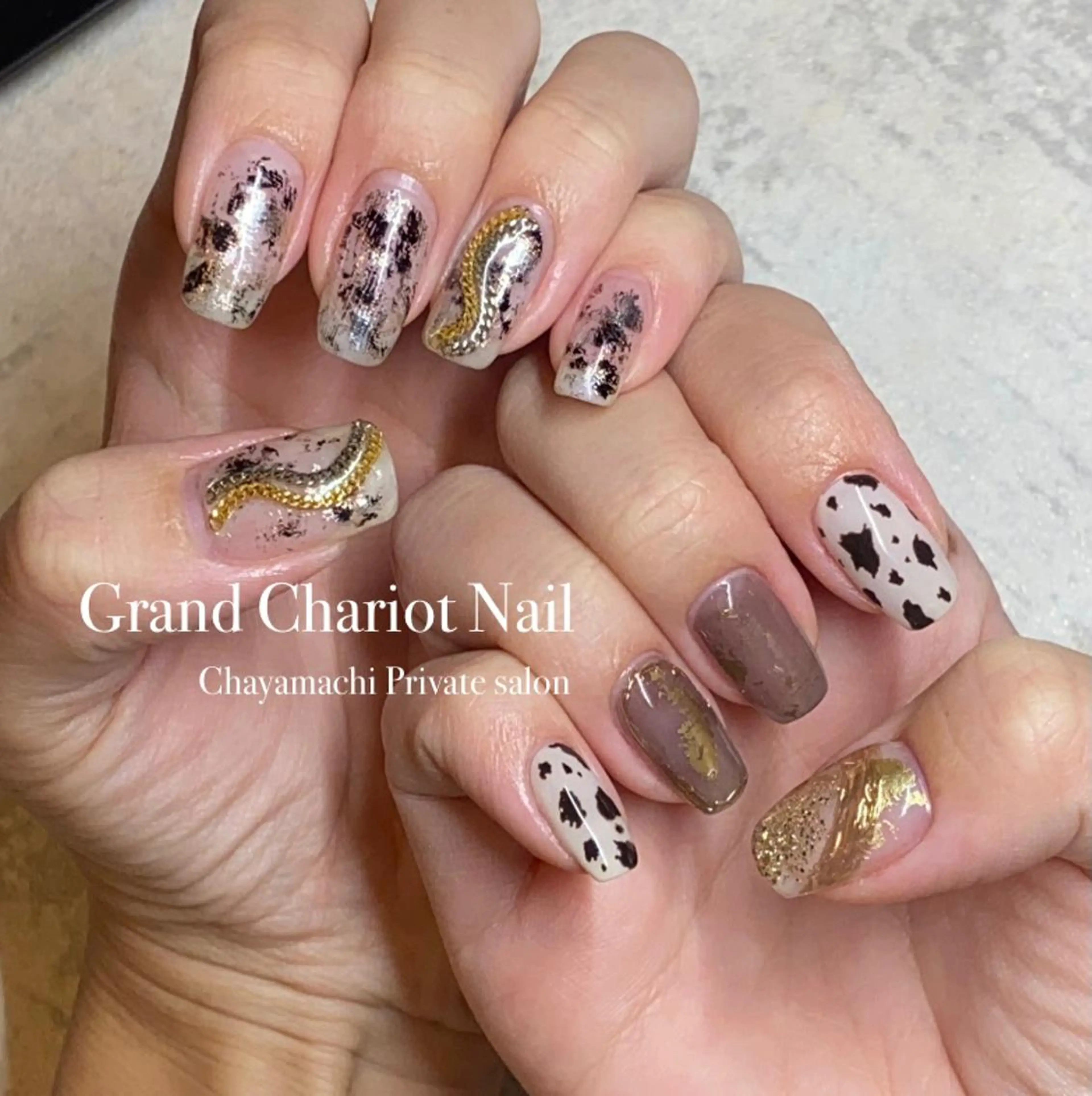 ネイル NORA nail UMEDAのネイルデザイン