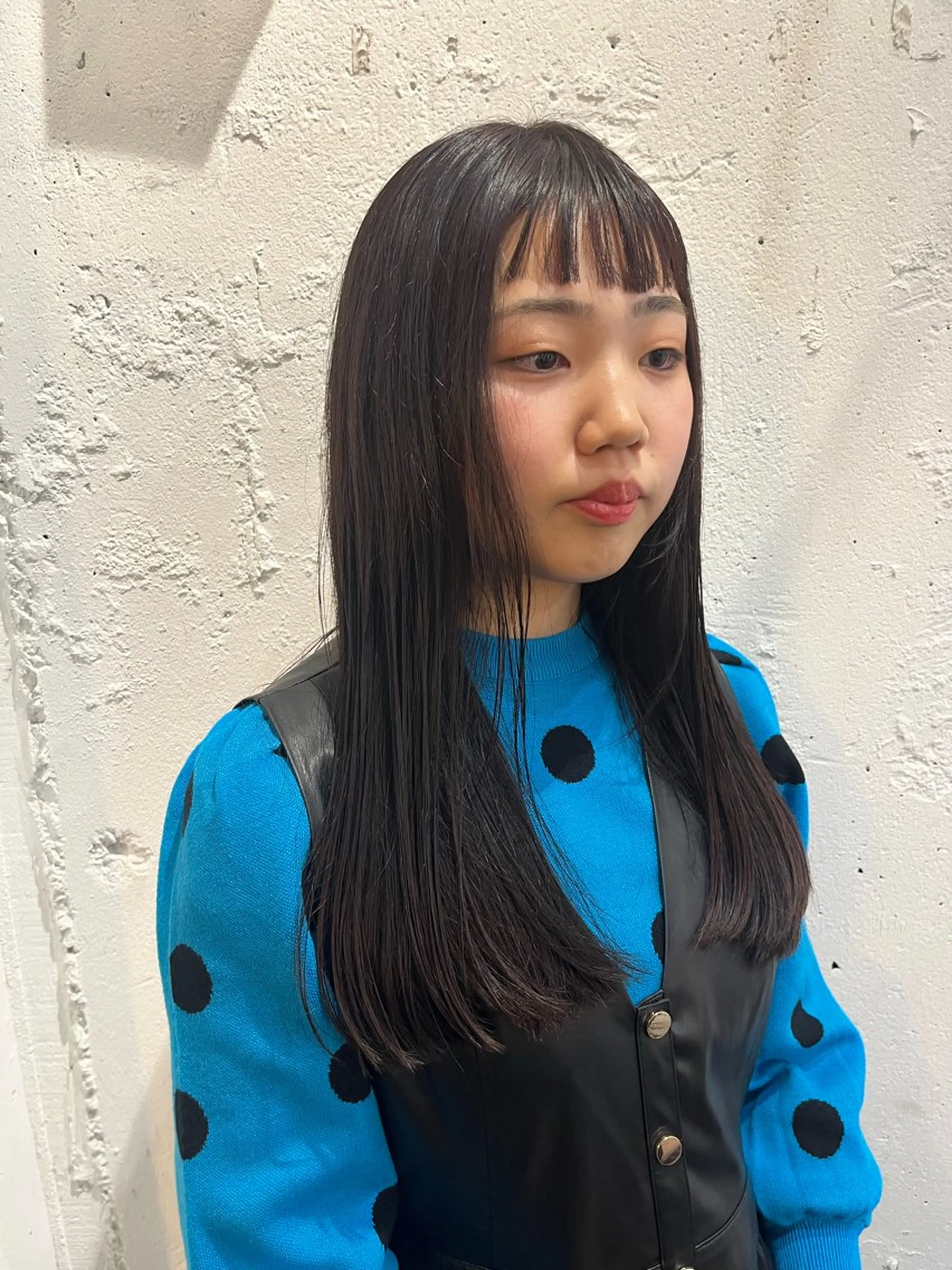 ロング カラー ✴︎UNU ✴︎モエカのヘアスタイル