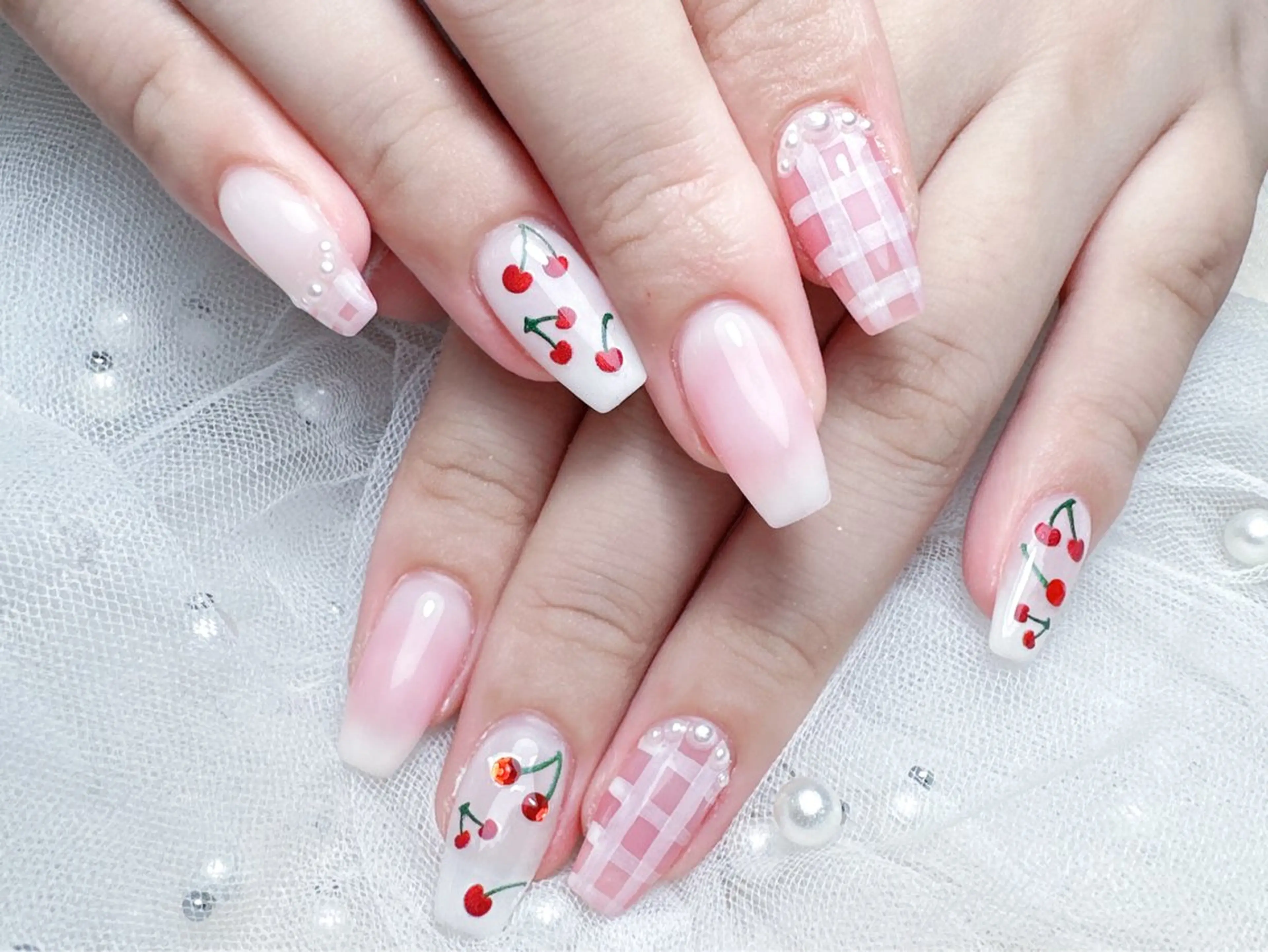 ネイル ハンドネイル M🌷nail 長さだし専門店のネイルデザイン