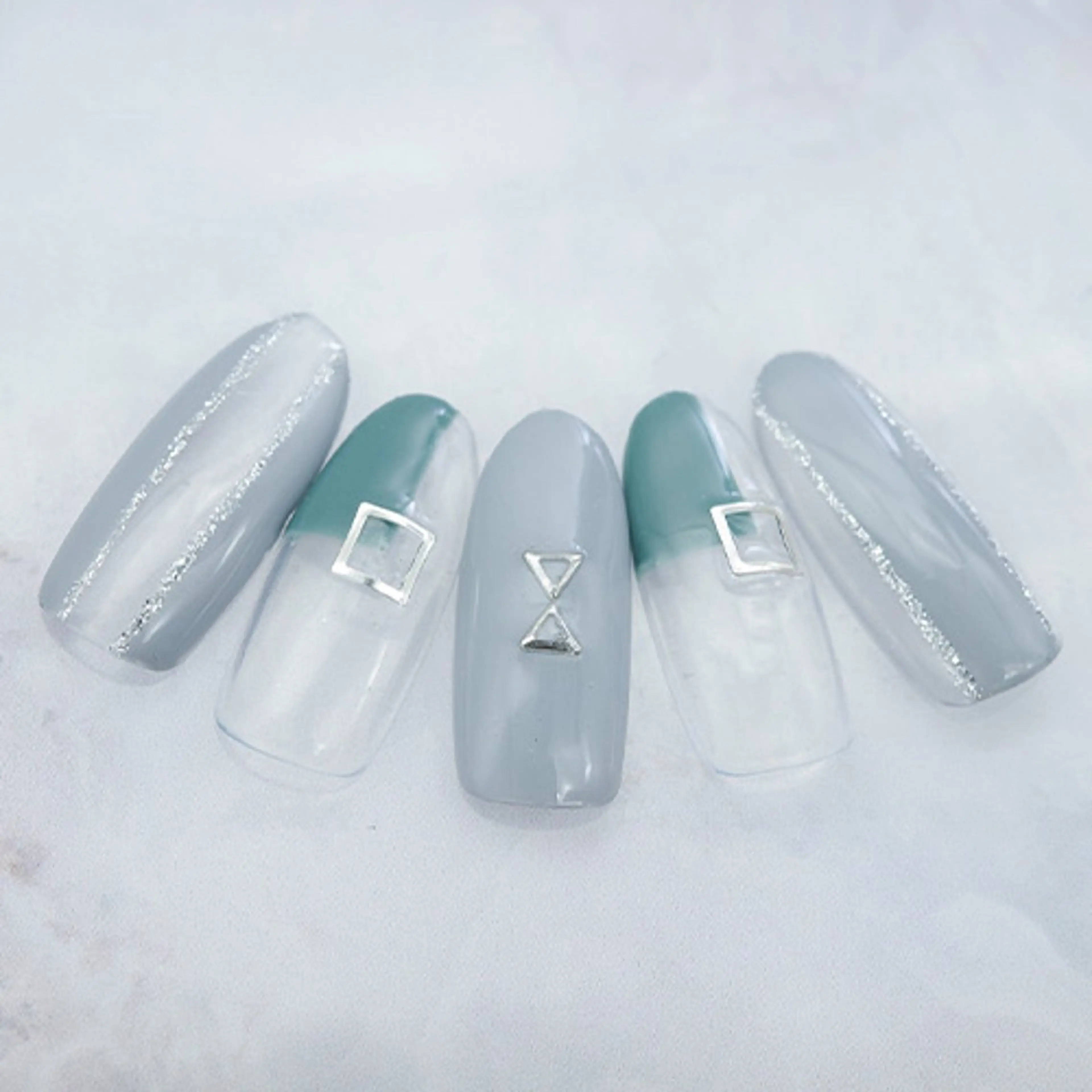 ネイル はあとねいる 盛岡青山店のネイルデザイン