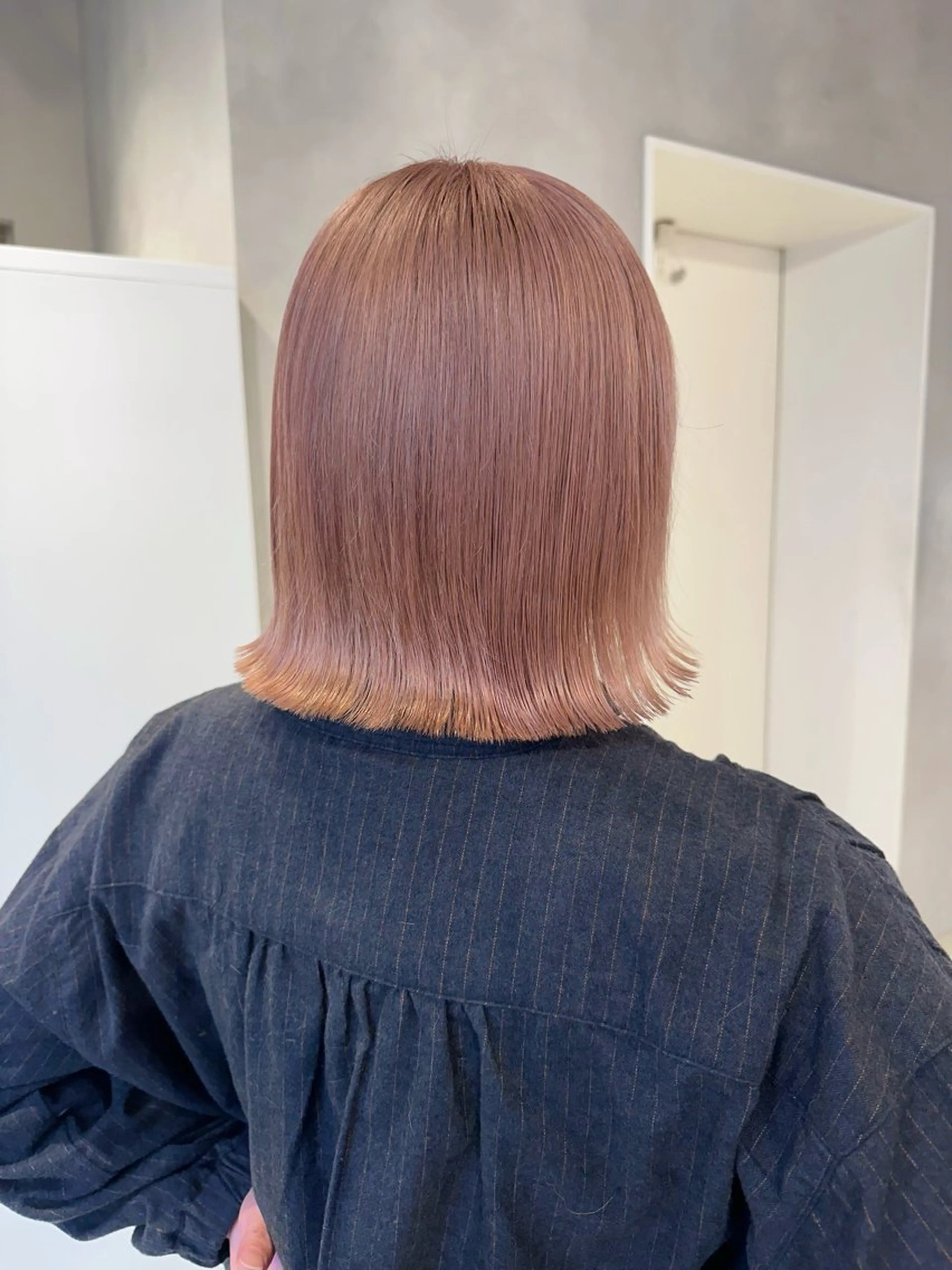 ミディアム カラー ベージュカラー ブリーチ ピンクカラー ピンクベージュ ボブ カット ヘアカラー トリートメント 似合わせ小顔ショート /akane🐰♥️のヘアスタイル