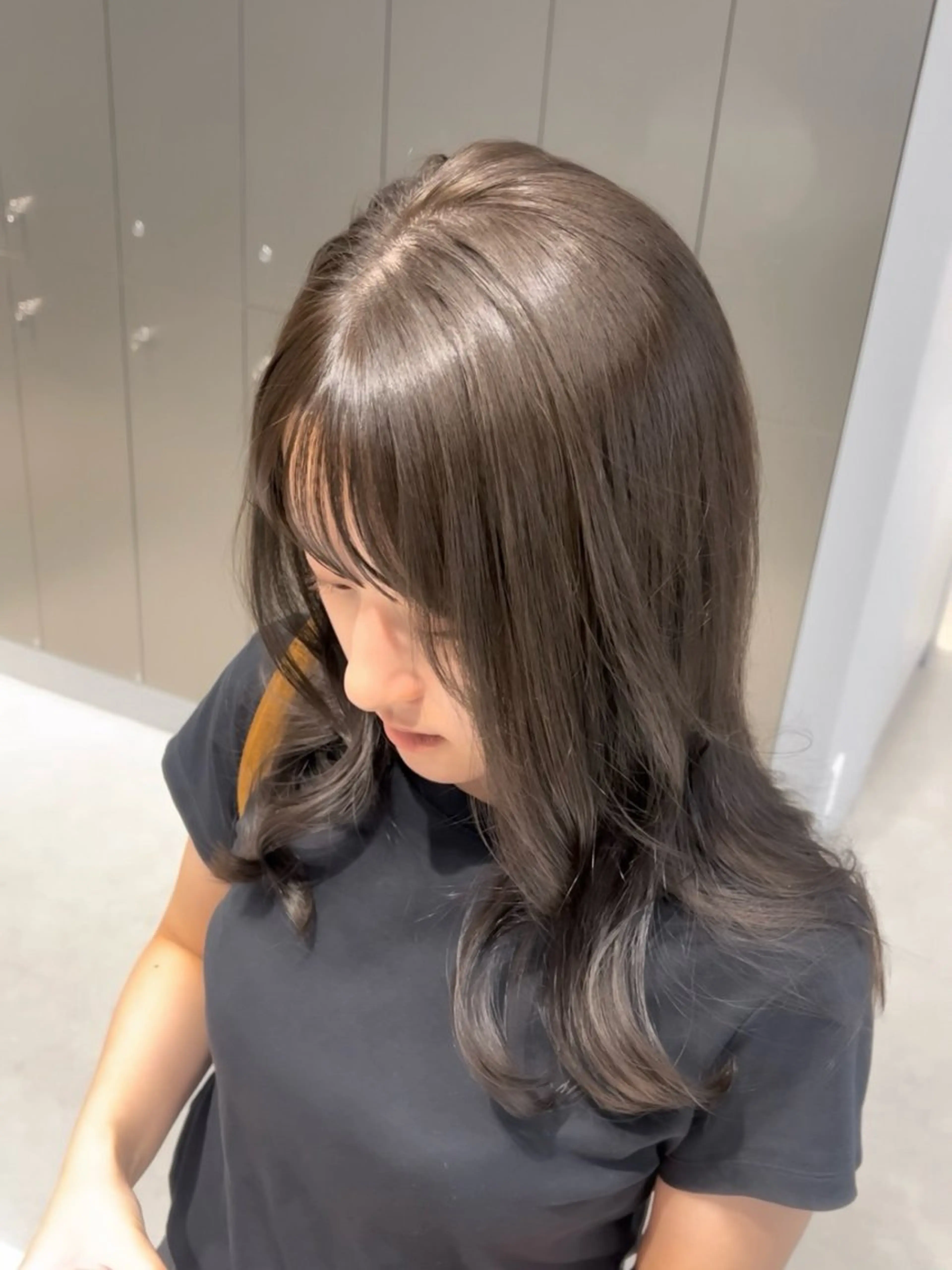 カラー ベージュカラー ブリーチ 透明感カラー ブリーチなしカラー Lei miu所属・ゆのん / スタイリストのヘアスタイル