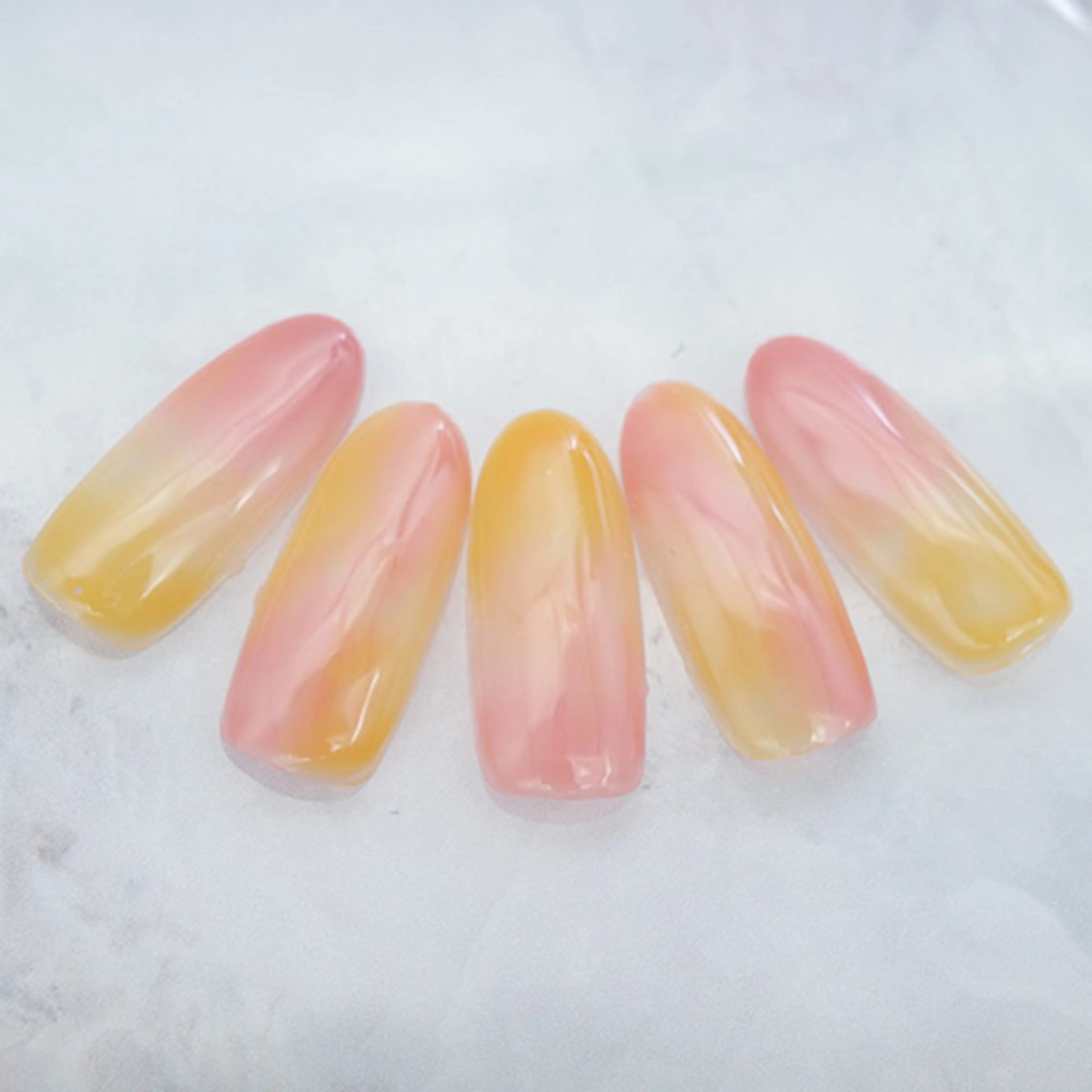 ネイル はあとねいる 盛岡青山店のネイルデザイン