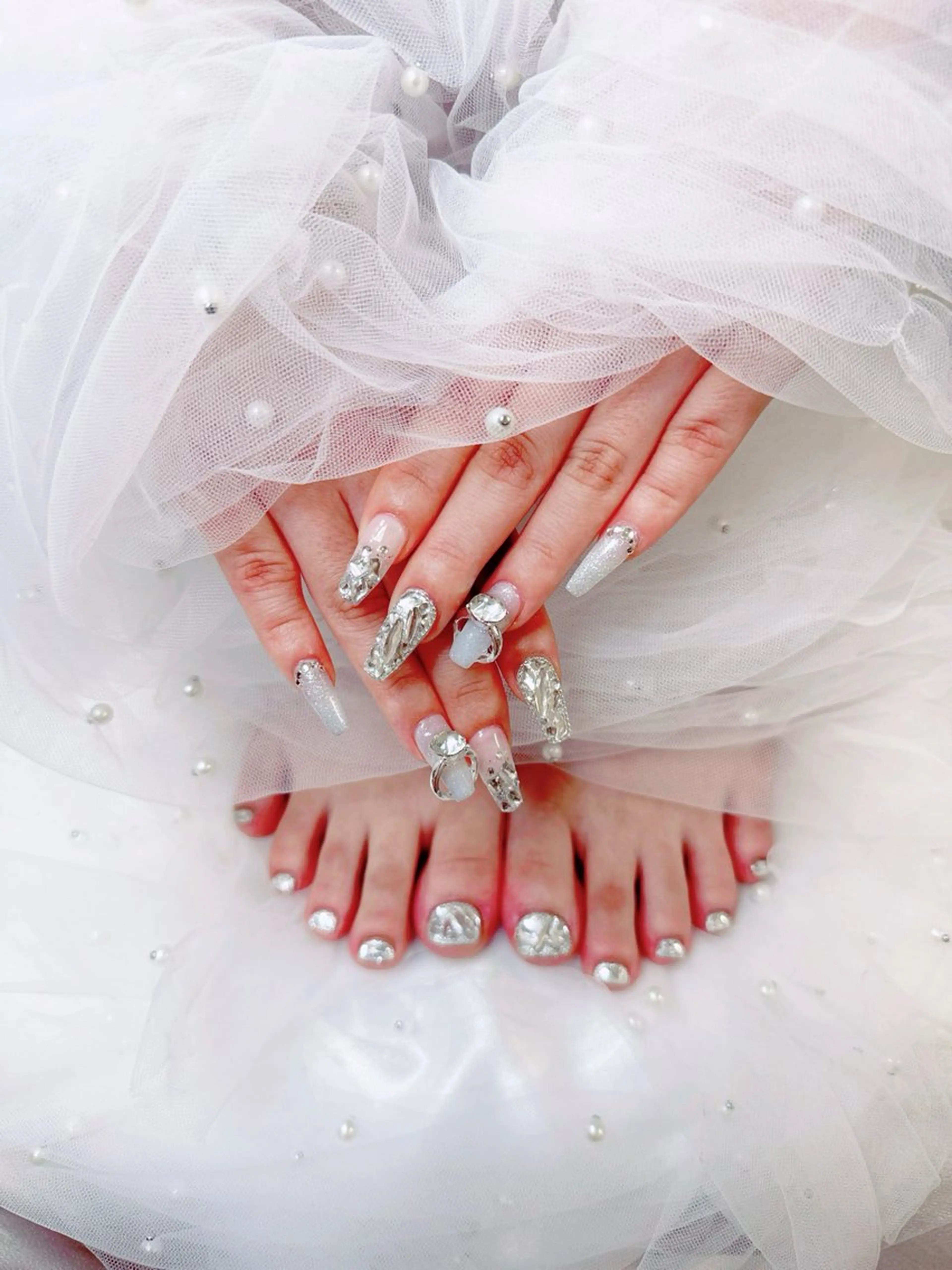 ネイル フレンチネイル ハート 韓国ネイル マグネットネイル マグネットフレンチ ハンドネイル ネイルサロン lotusのネイルデザイン