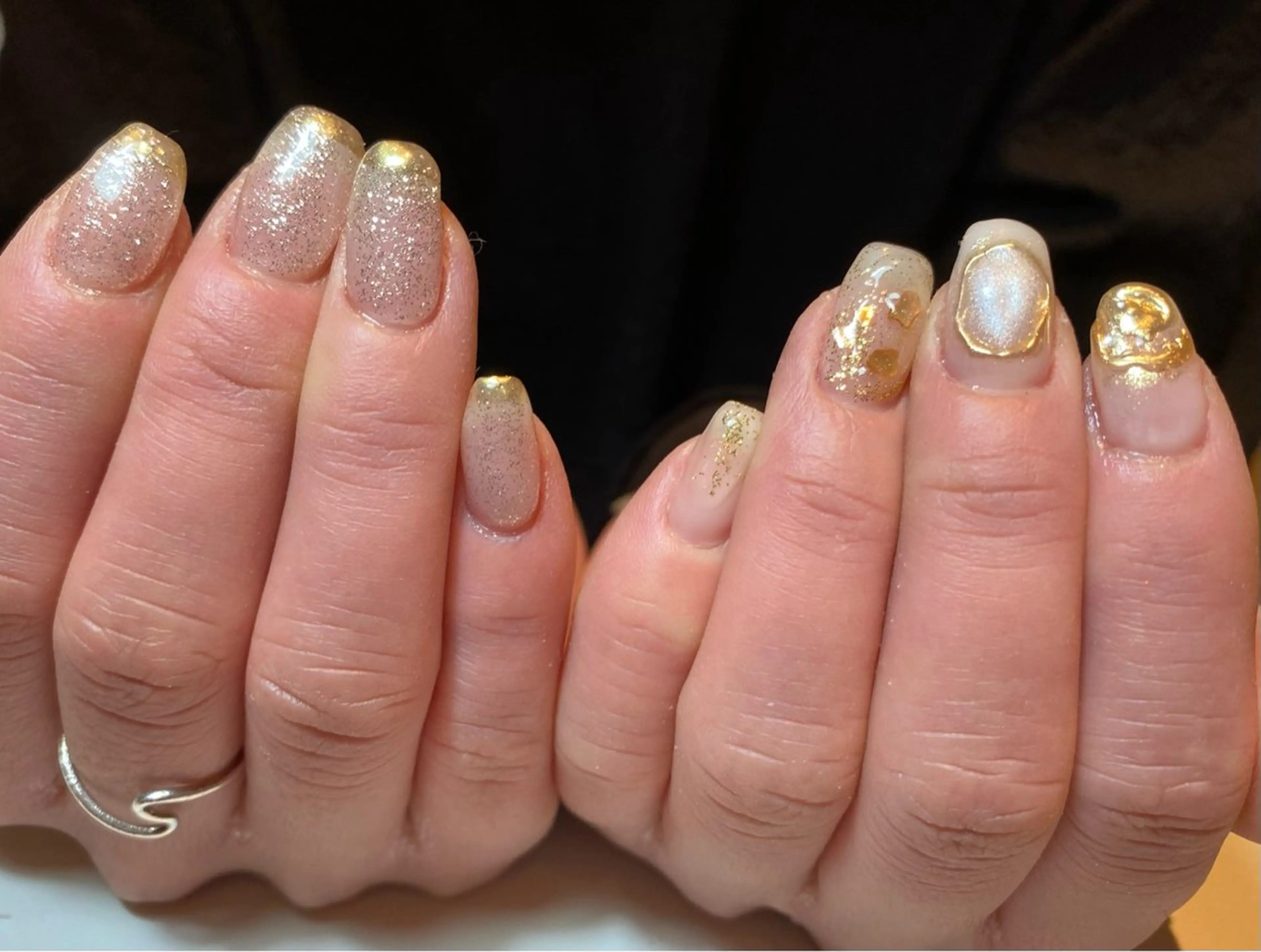 ネイル ゴールド ニュアンスネイル scre as Etelのネイルデザイン