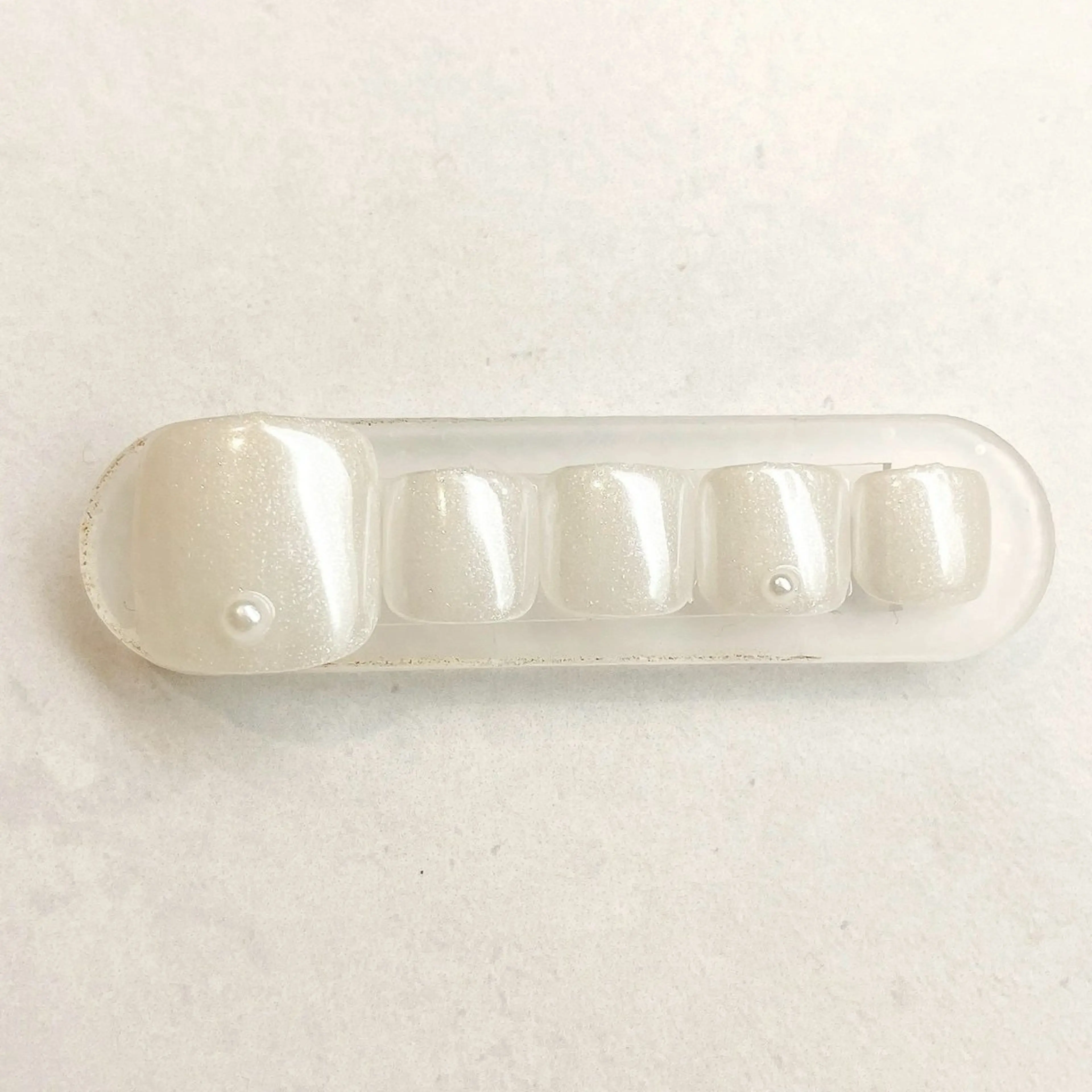 ネイル 早野 美菜子のネイルデザイン