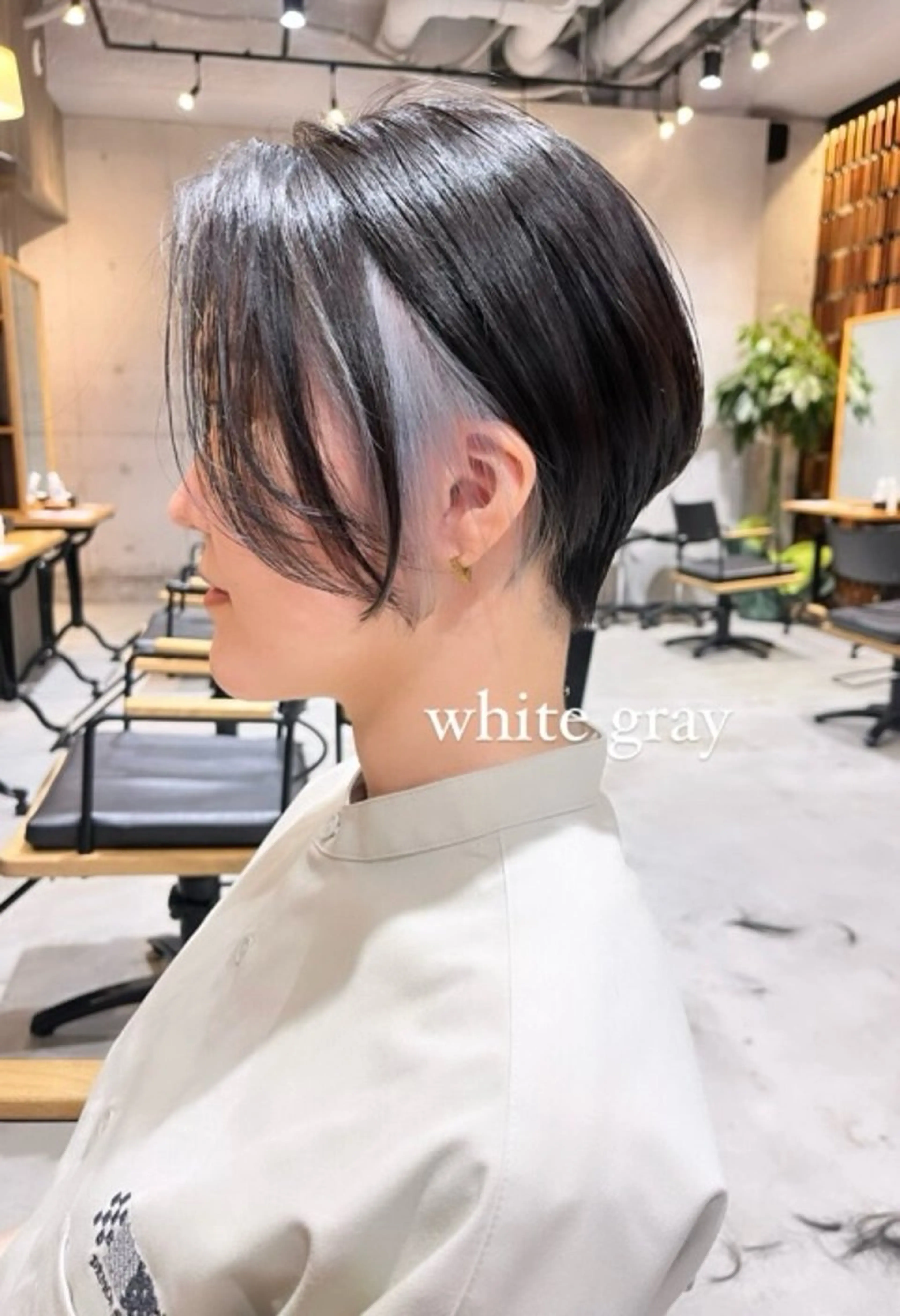 ショート カラー インナーカラー カット ヘアカラー トリートメント lolonois池田 /レイヤー/郷田遥のヘアスタイル