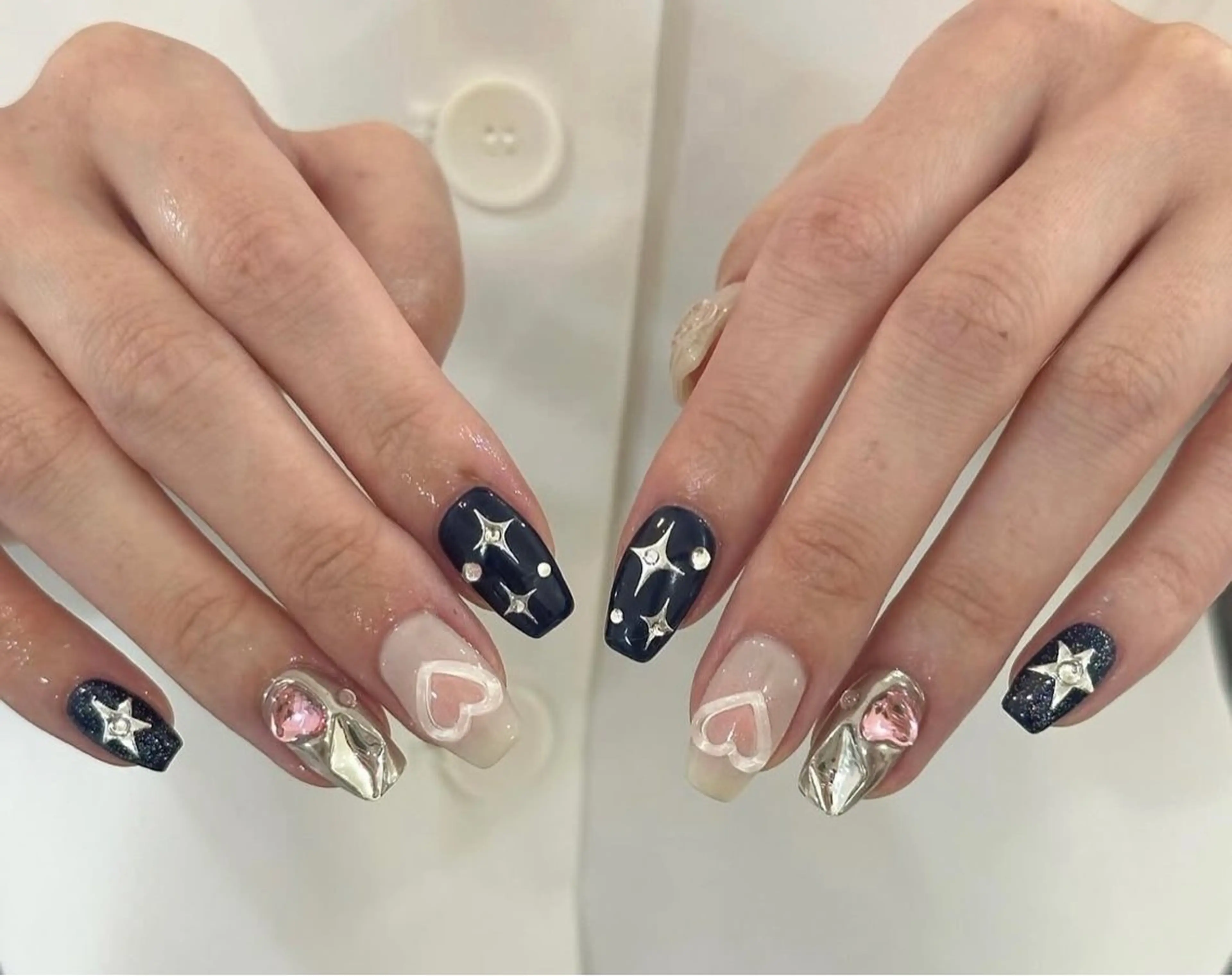 ネイル オーロラネイル 長さ出し フレンチネイル ジェルネイル ガラスフレンチ Rela・S所属・Rela・S NAILのネイルデザイン