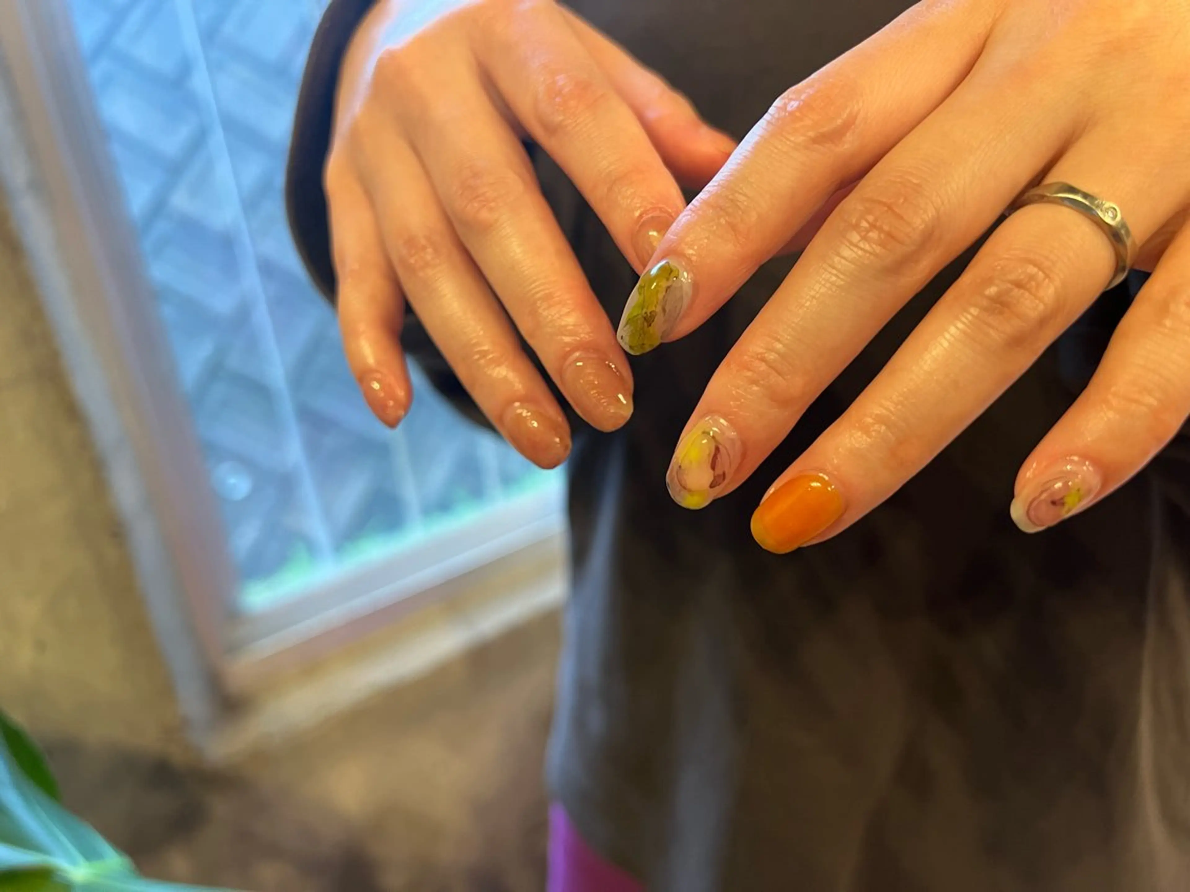 ネイル HuncH【ハンチ】 horoiwaのネイルデザイン