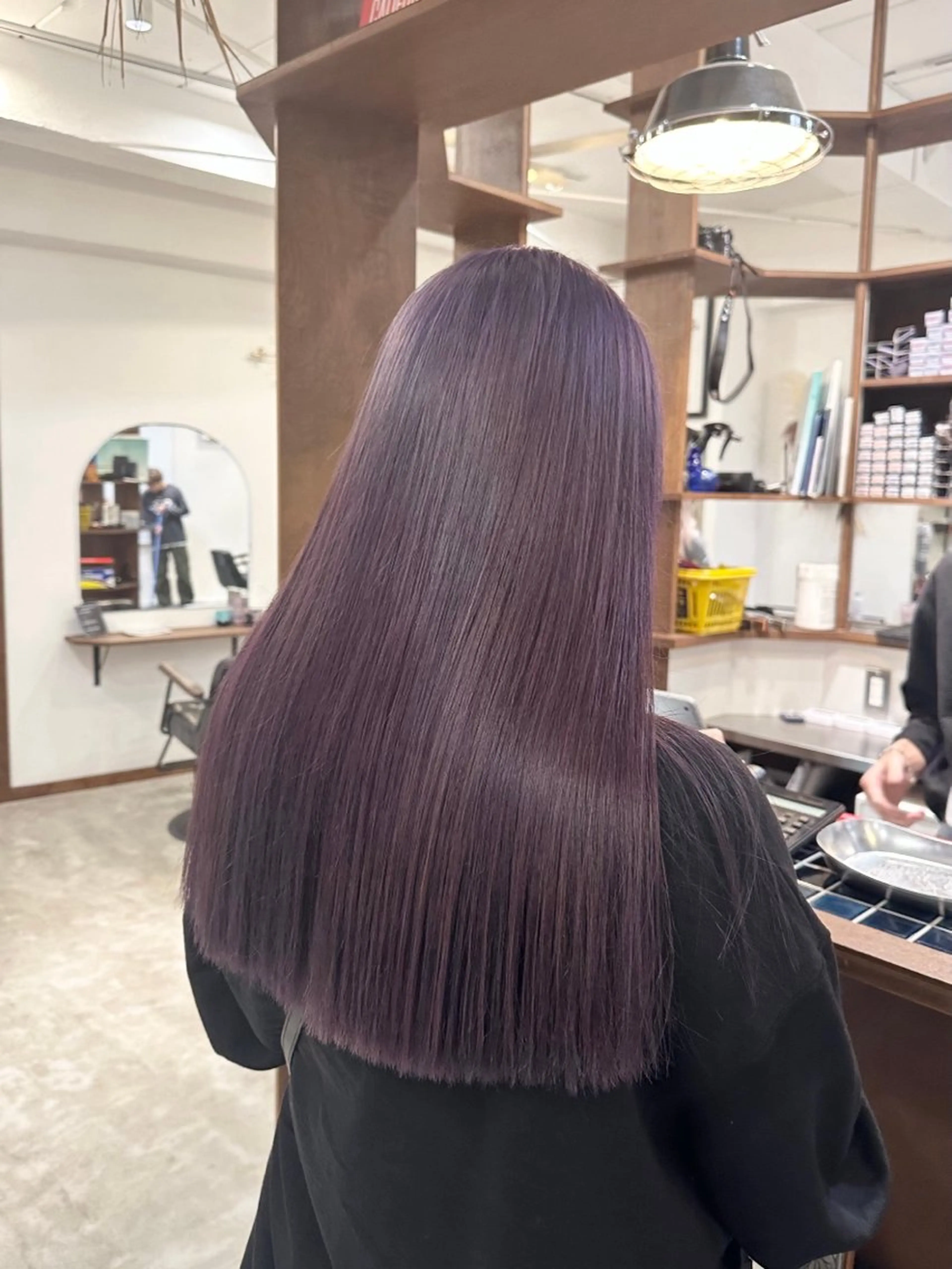 ロング 牧田 彩香のヘアスタイル