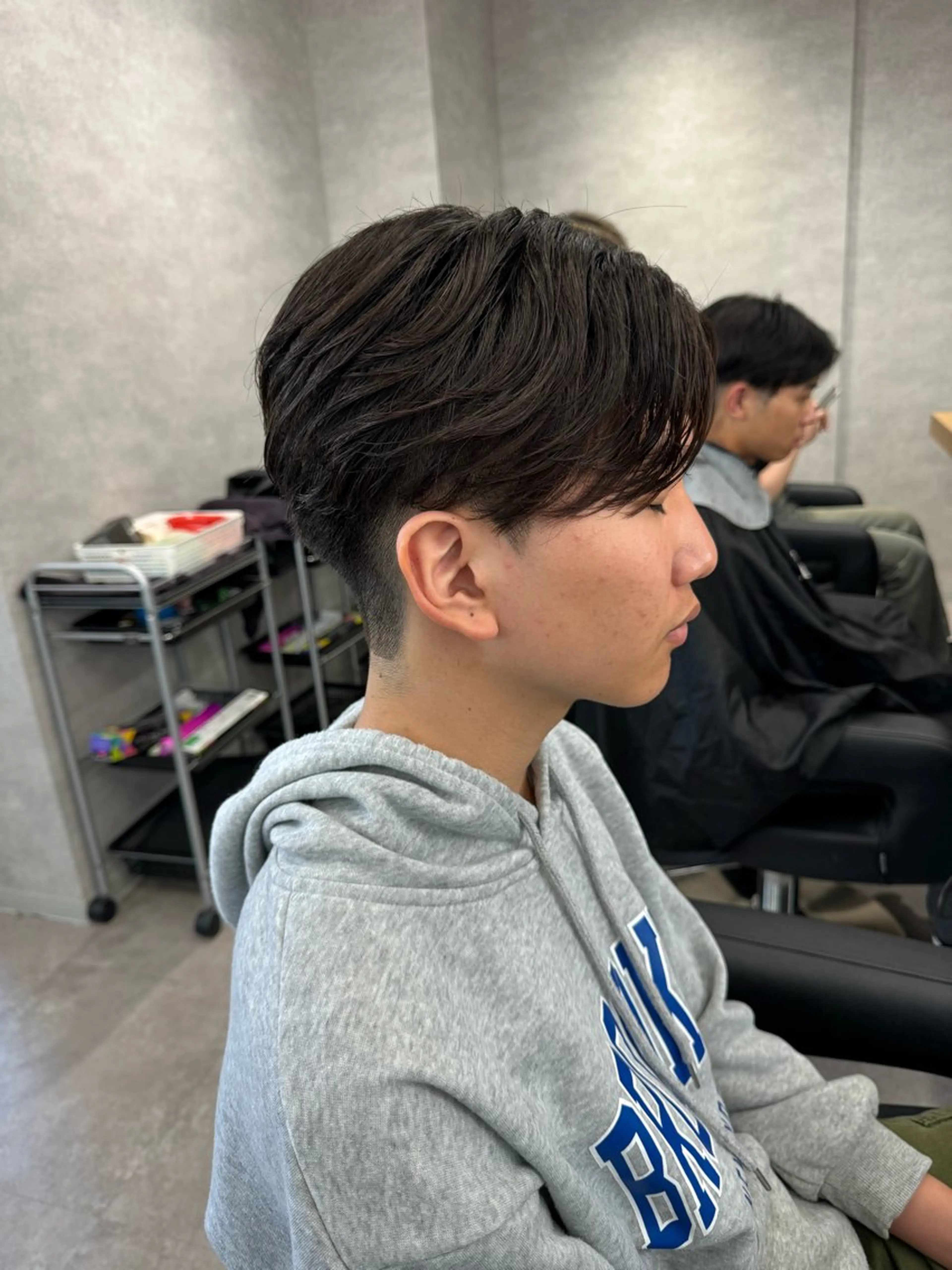 パーマ メンズ メンズパーマ ニュアンスパーマ カット パーマ 垢抜けハイトーン☀／ 笑顔の美容師／しゅんのヘアスタイル