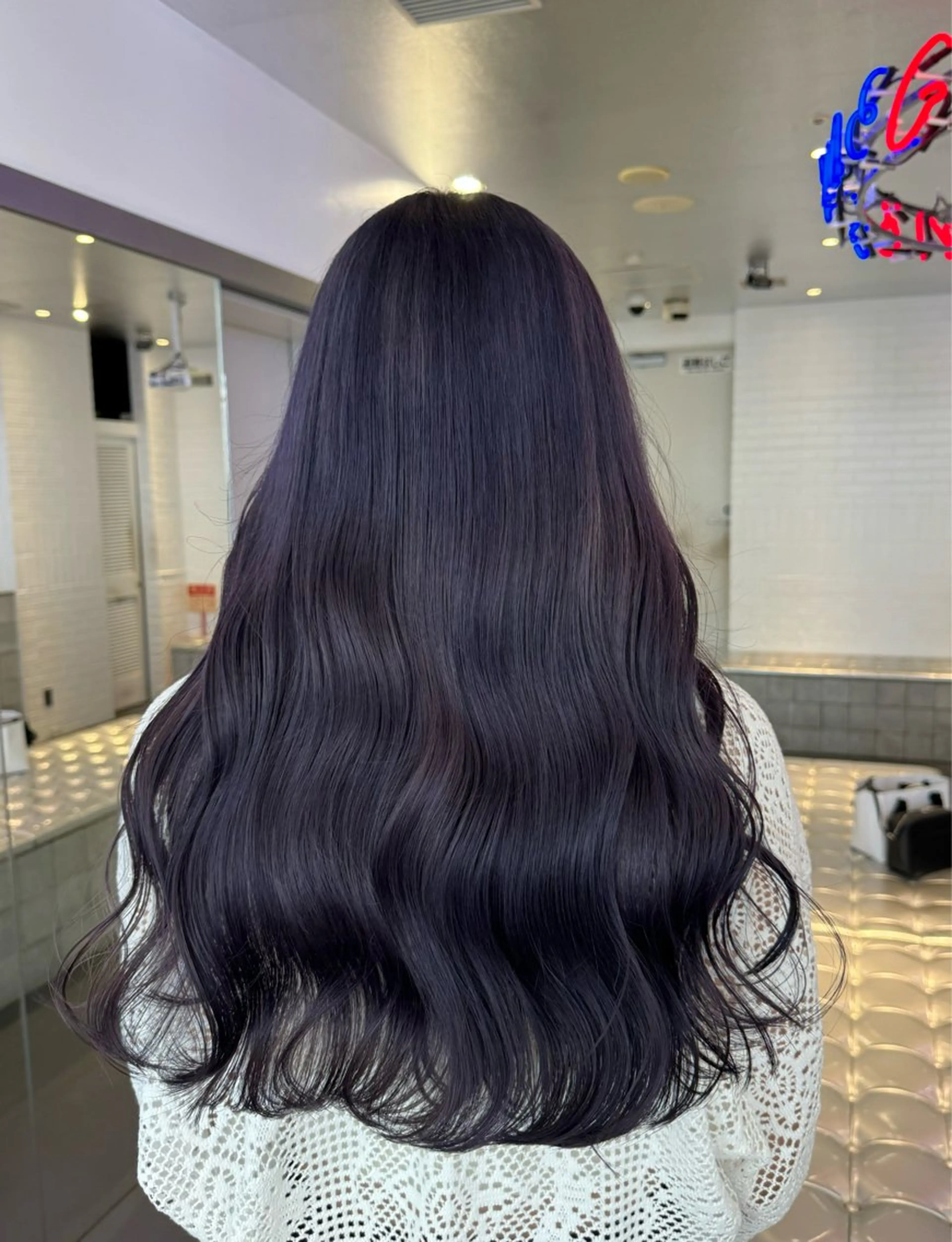 ロング カラー ヘアカラー トリートメント ヘアセット ザクザクレイヤー 🍀/ブリーチ/小田のヘアスタイル