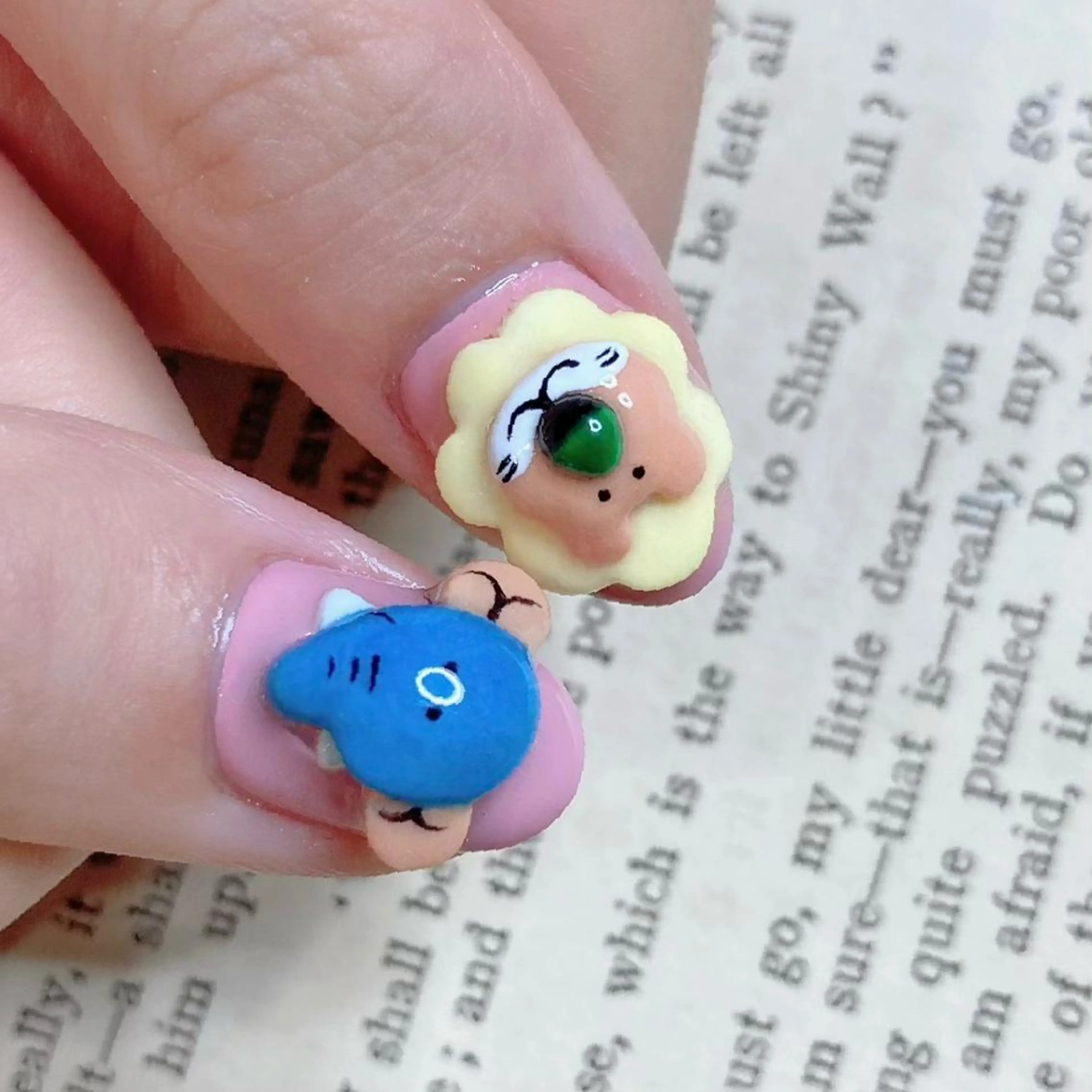 ネイル NOIROUGE所属・NOI ROUGEのネイルデザイン