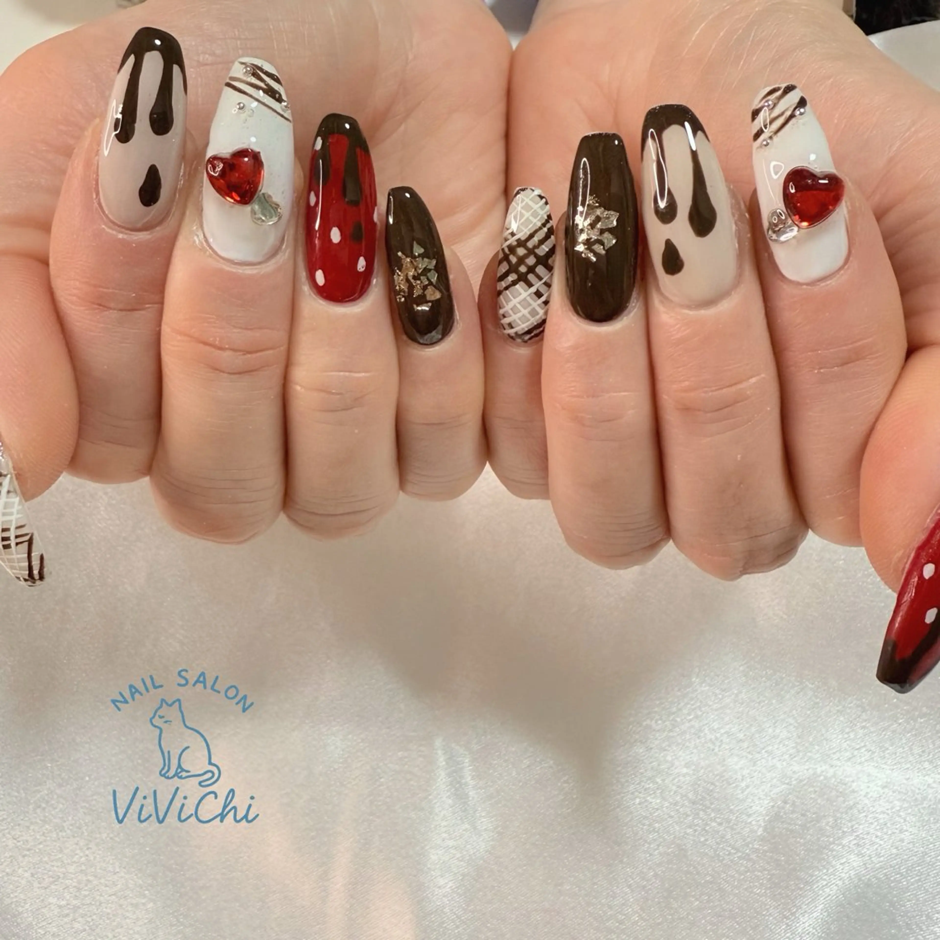 ネイル ハンドネイル NAILSALON ViViChi所属・ViViChi 梨帆のネイルデザイン