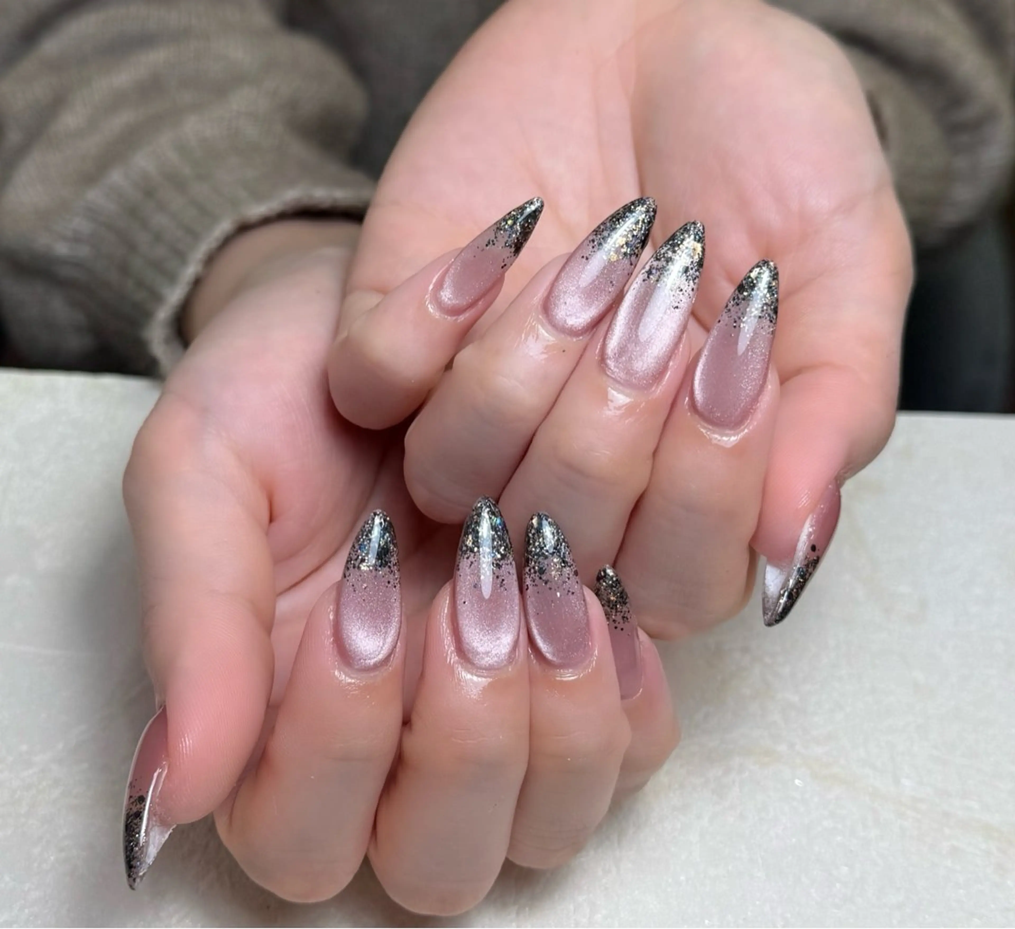 ネイル チークネイル 長さ出し フレンチネイル ジェルネイル ガーリー ハンドネイル 中野駅から2分 MEO NAILのネイルデザイン