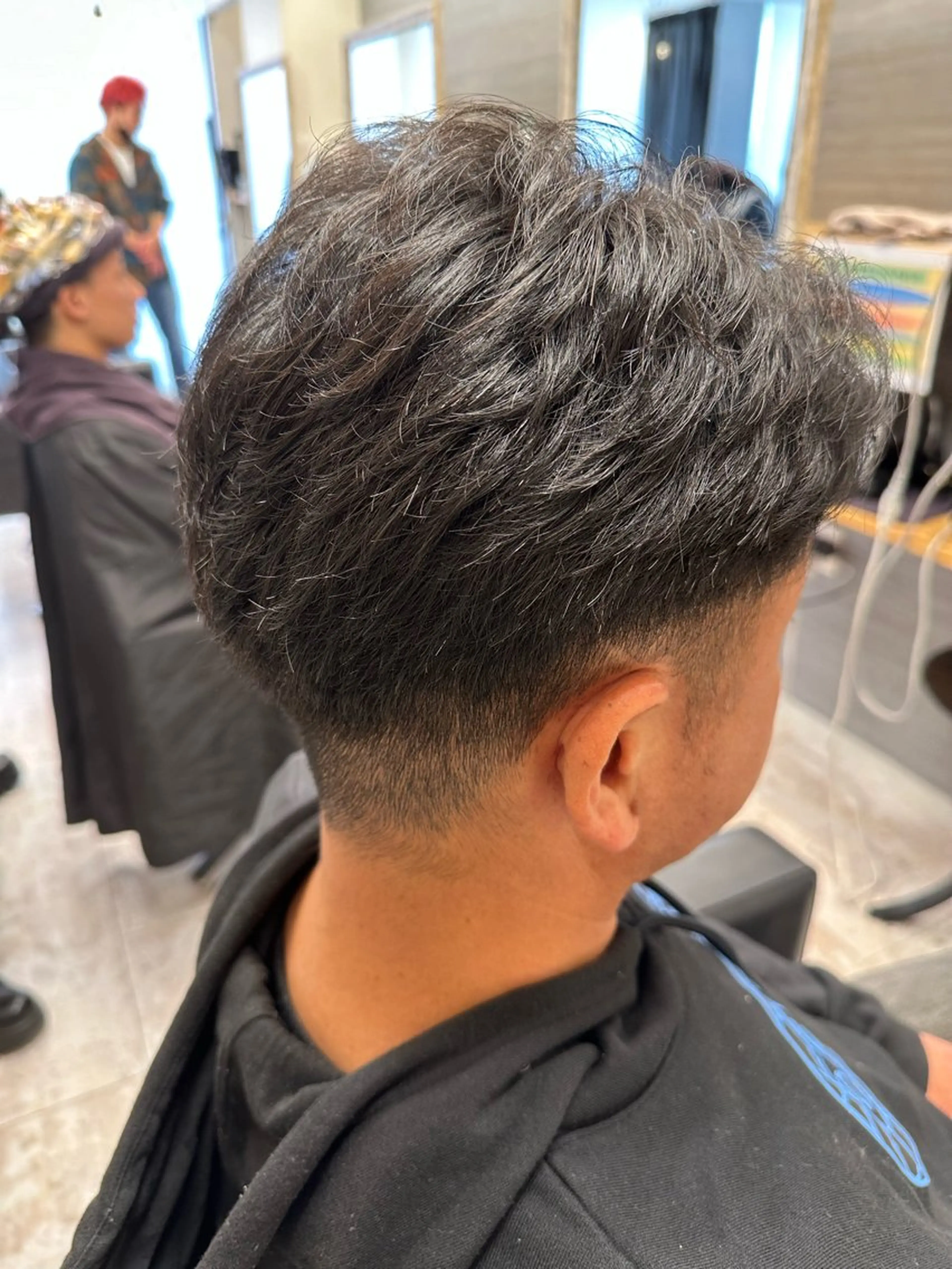 ショート 福山 宏介のヘアスタイル