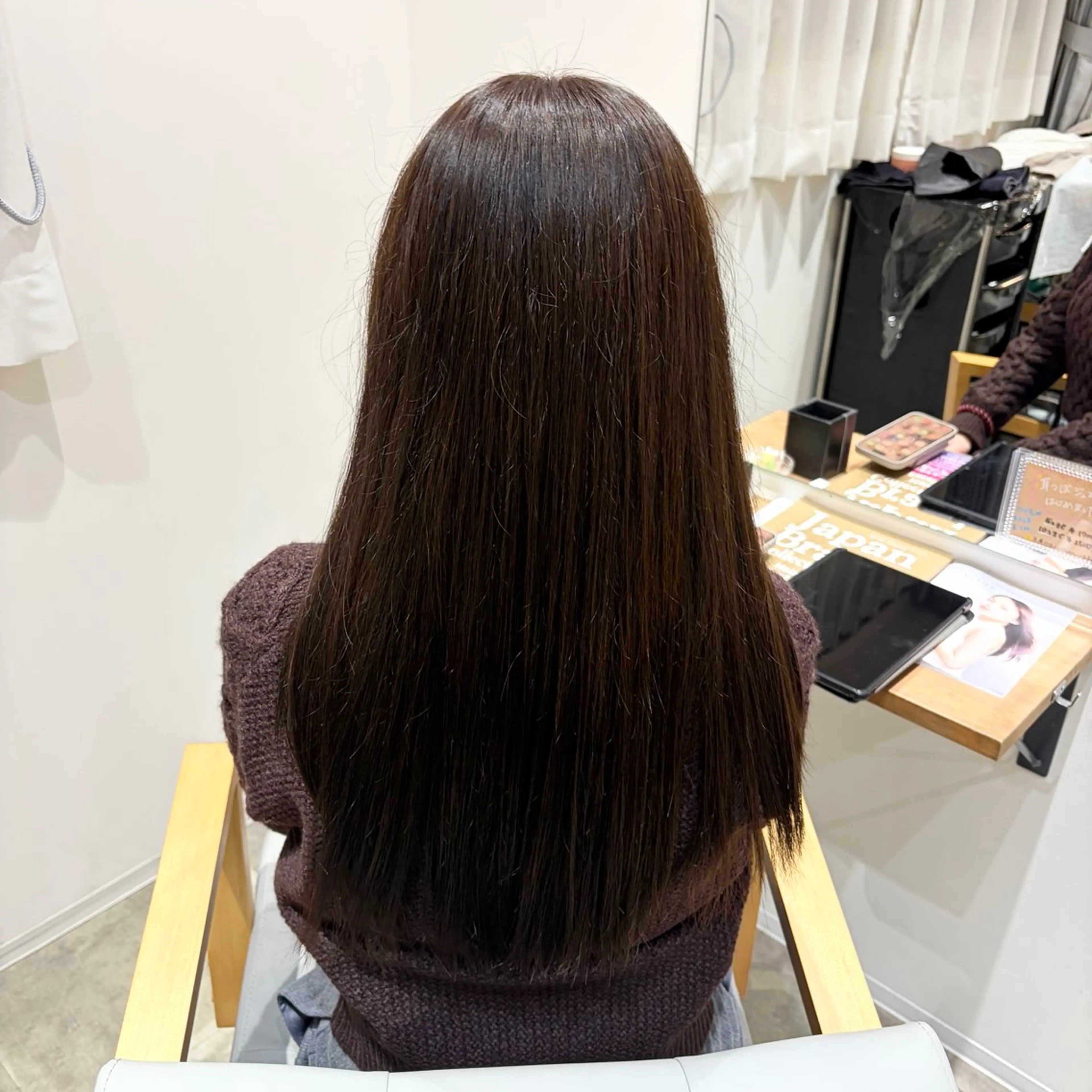 カラー 杉田 理胡のヘアスタイル