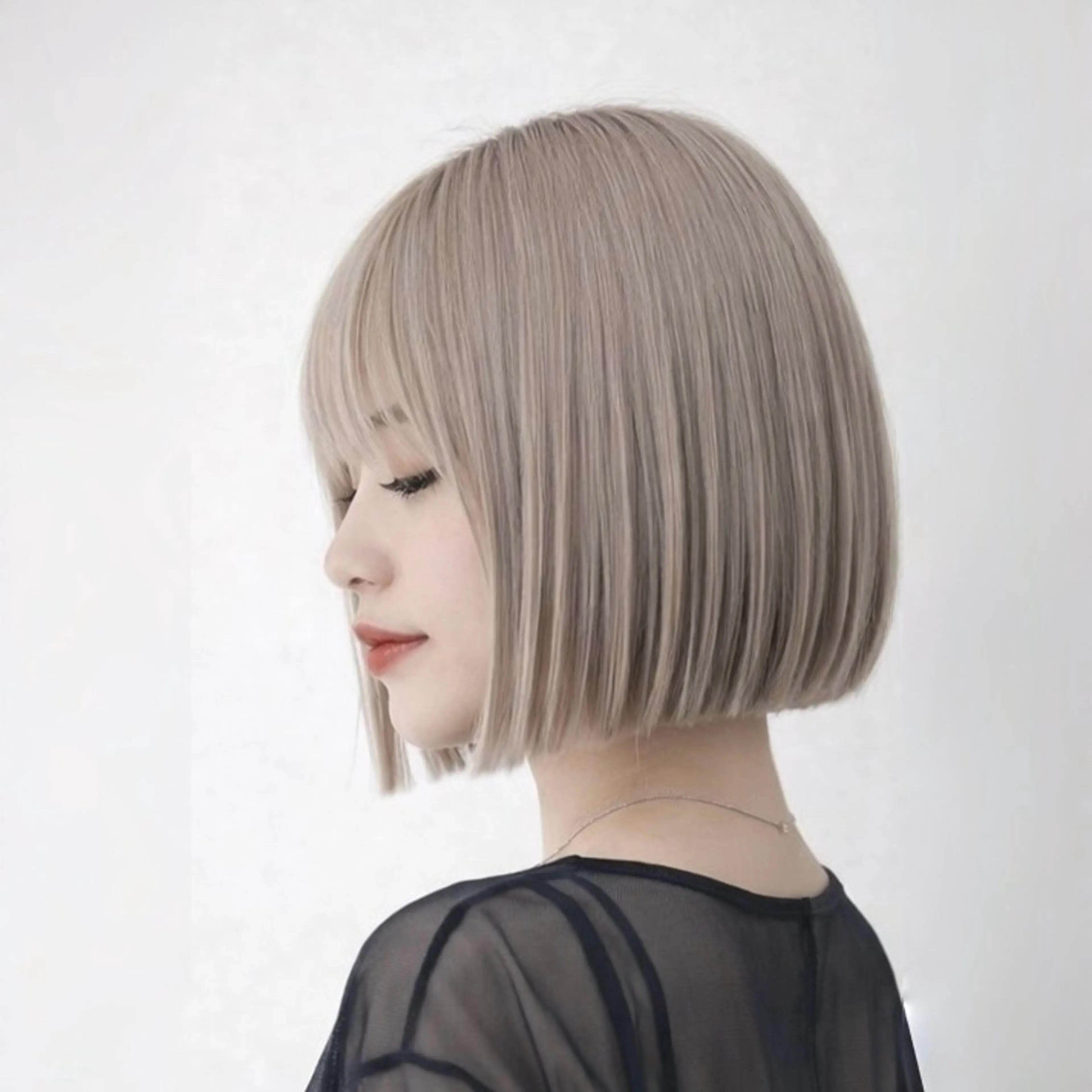 ショート 切りっぱなしボブ ボブ COA 表参道所属・《期間限定無料》ボブ カット✂️/表参道のヘアスタイル