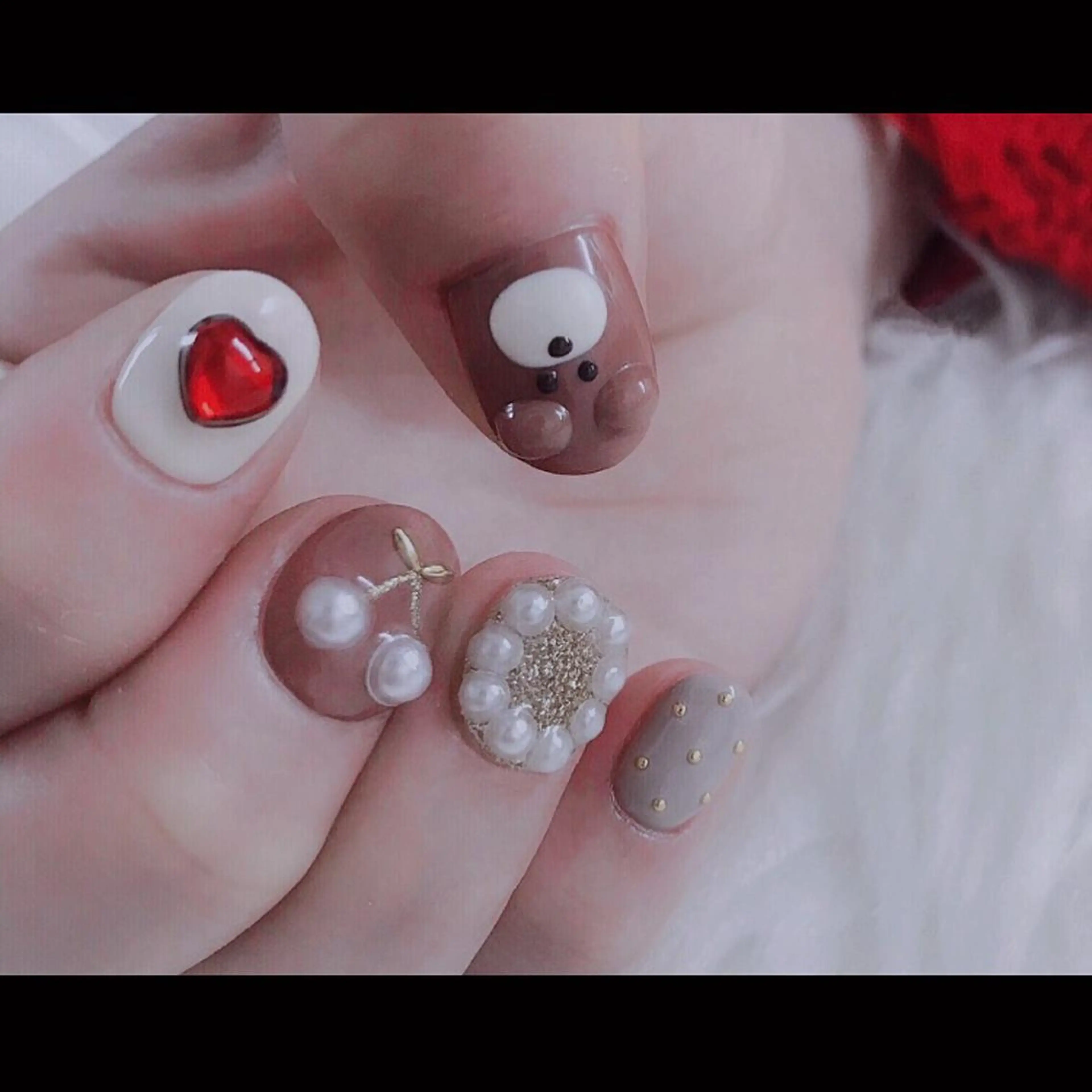 ネイル NOIROUGE所属・NOI ROUGEのネイルデザイン