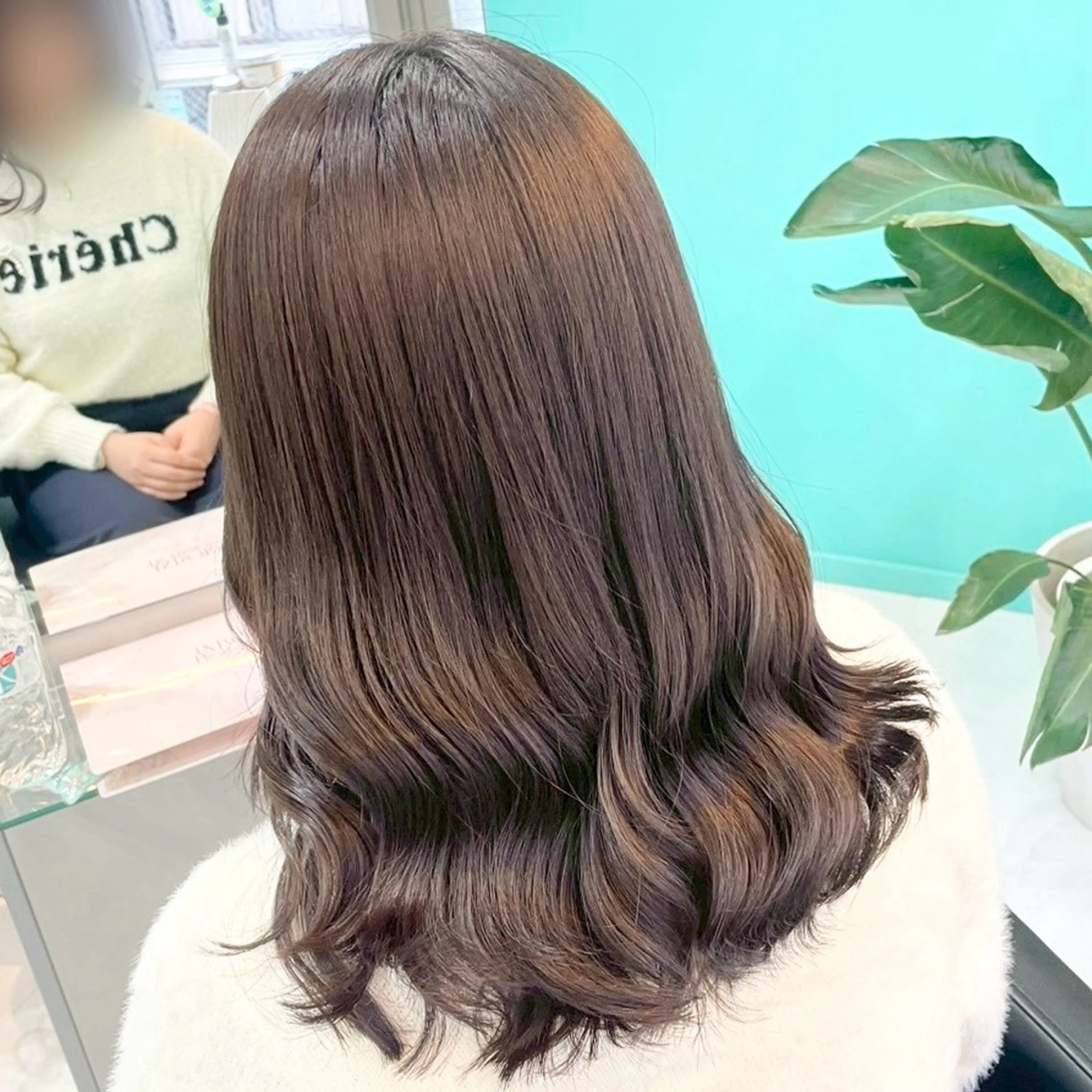 セミロング カラー グレージュ オリーブグレージュ オリーブグレー Natsuki💖 ボブ×艶カラー🥣のヘアスタイル